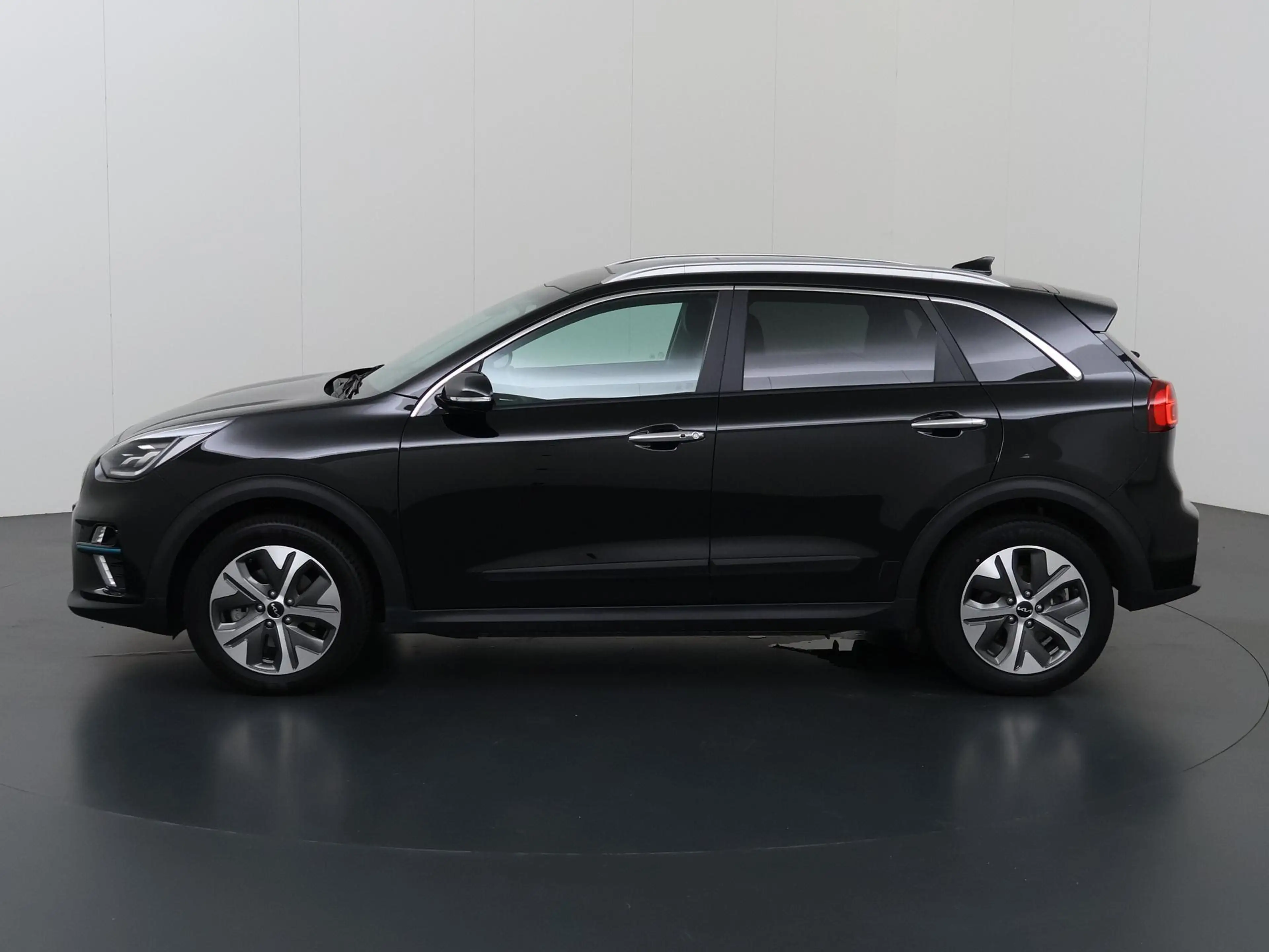 Kia e-Niro DynamicPlusLine 64 kWh | Panoramadak | Stoel/Stuur — photo 5