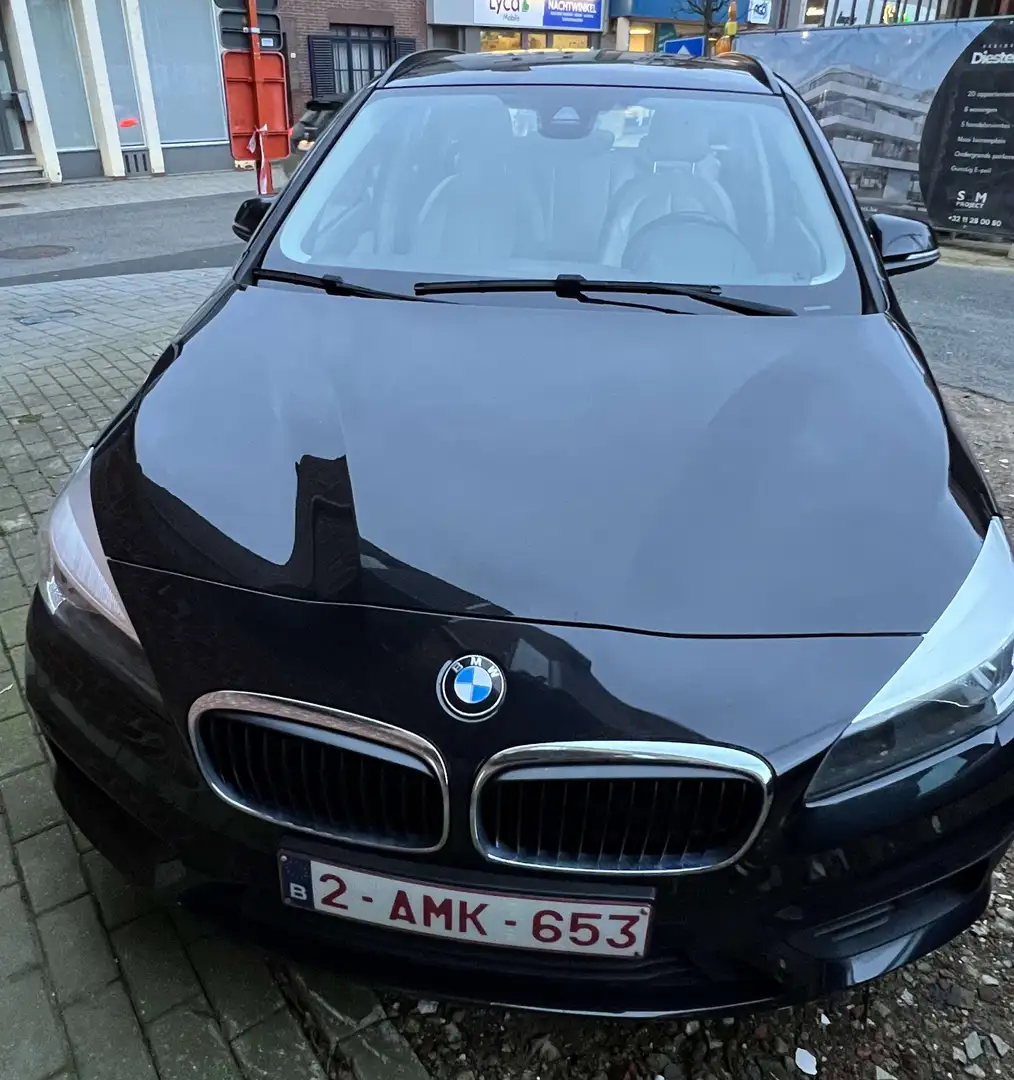 BMW 216 Active Tourer d Schwarz - 1