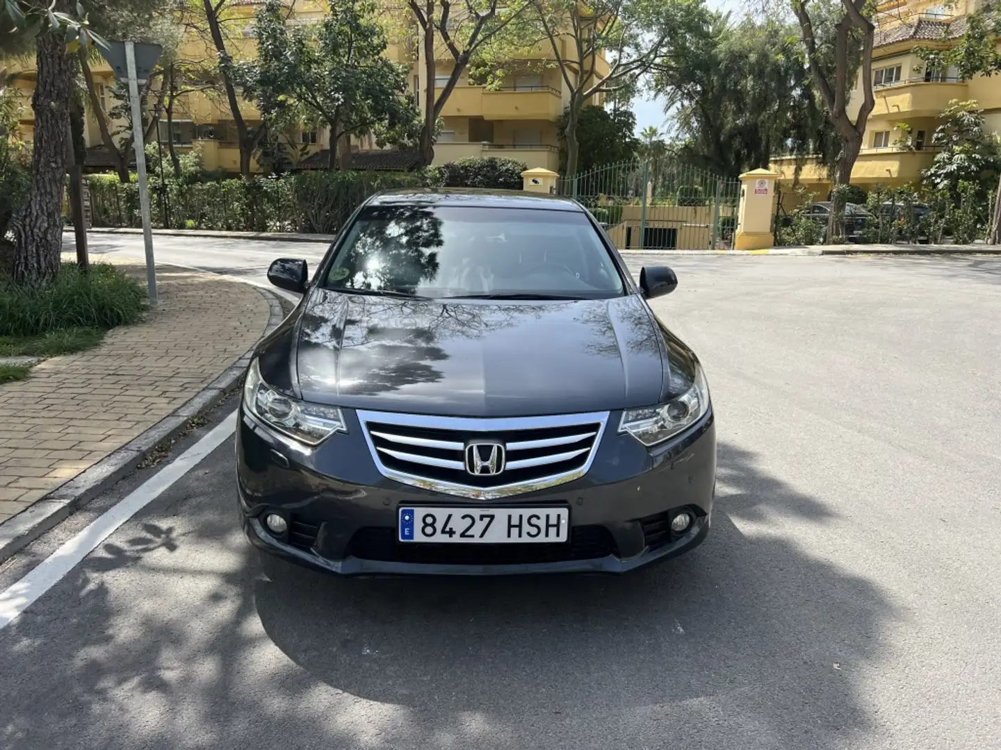 Honda Accord 2.2i-DTEC Comfort Grigio - 2