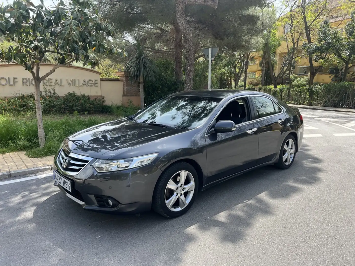 Honda Accord 2.2i-DTEC Comfort Grigio - 1