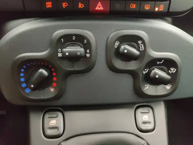 Fiat Panda view 12