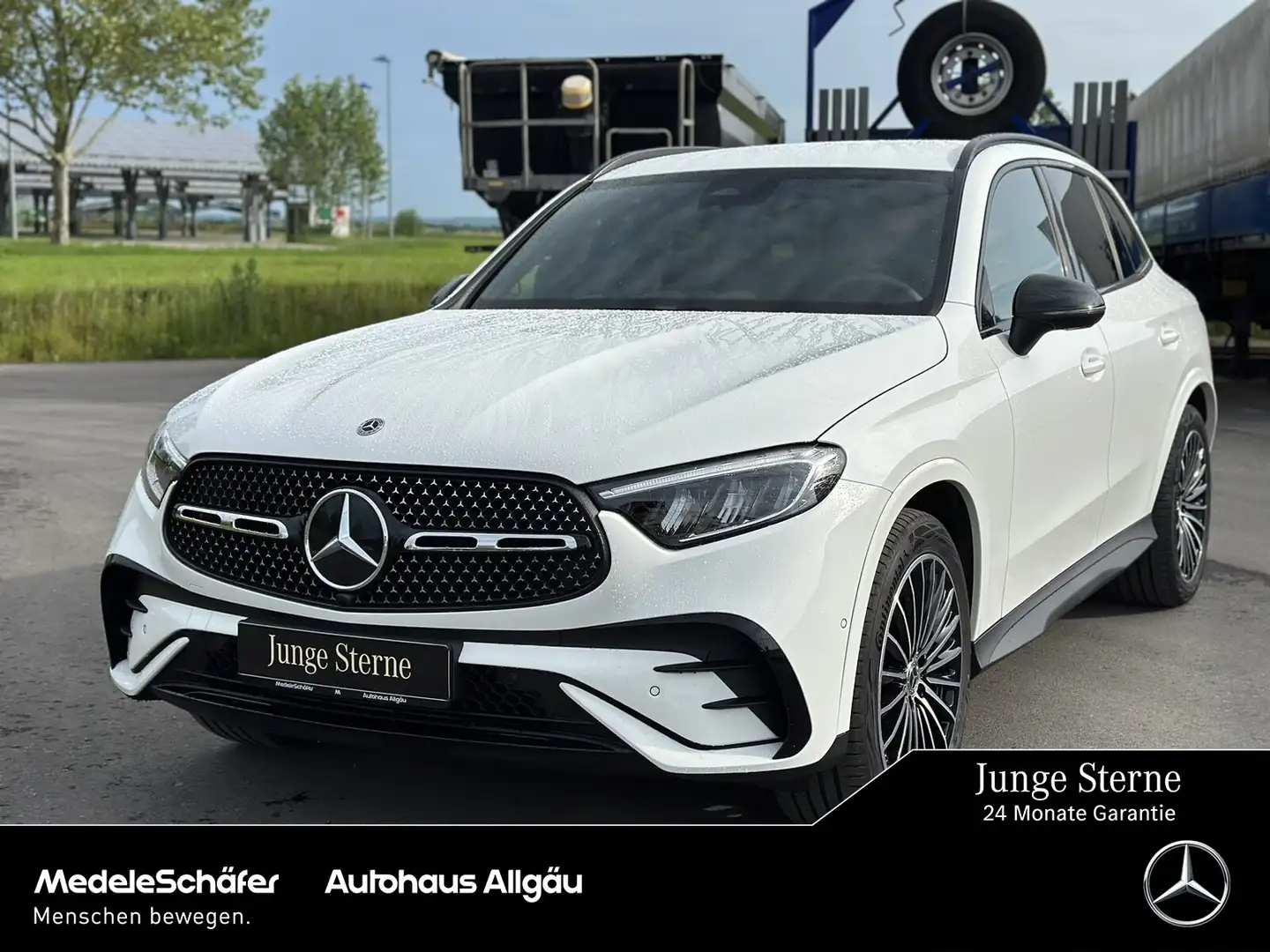 Mercedes-Benz GLC 200 GLC 200 4M AMG Night 20'' Distron AHK Sound Kam Weiß - 1