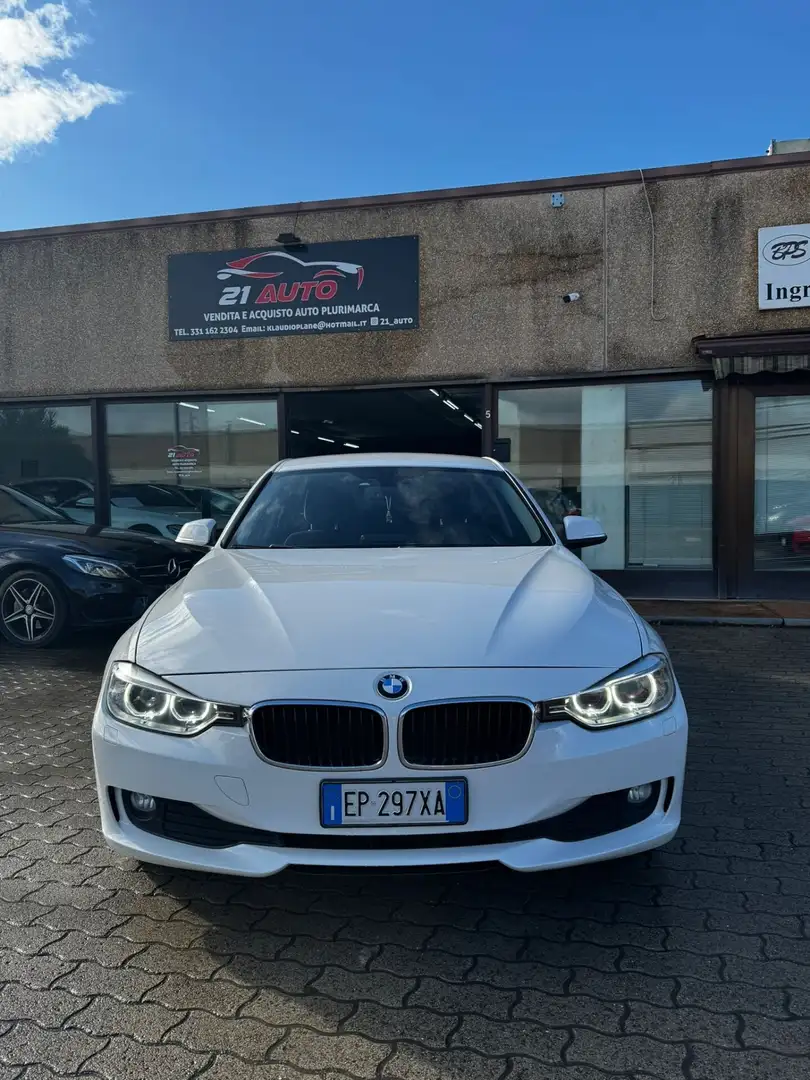 BMW 320 320d Touring Msport Bianco - 2