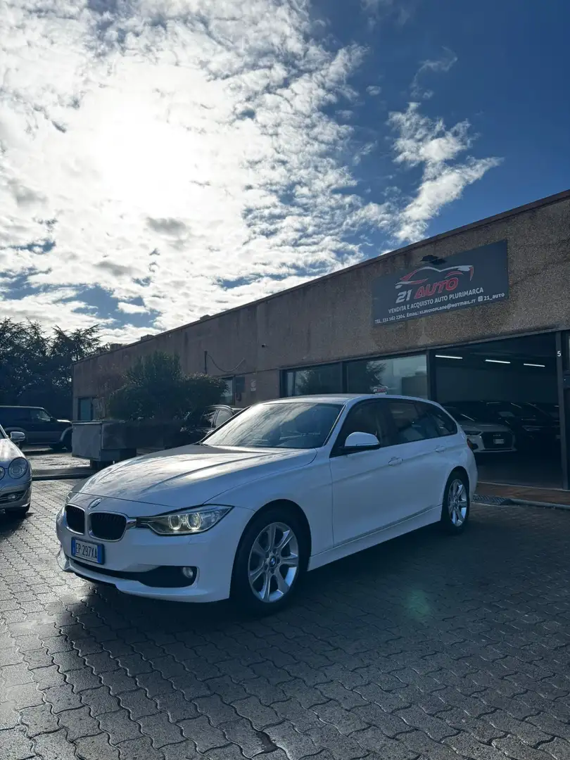 BMW 320 320d Touring Msport Bianco - 1