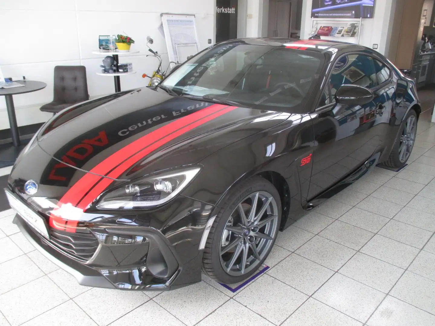 Subaru BRZ 2.4i Sport Černá - 1