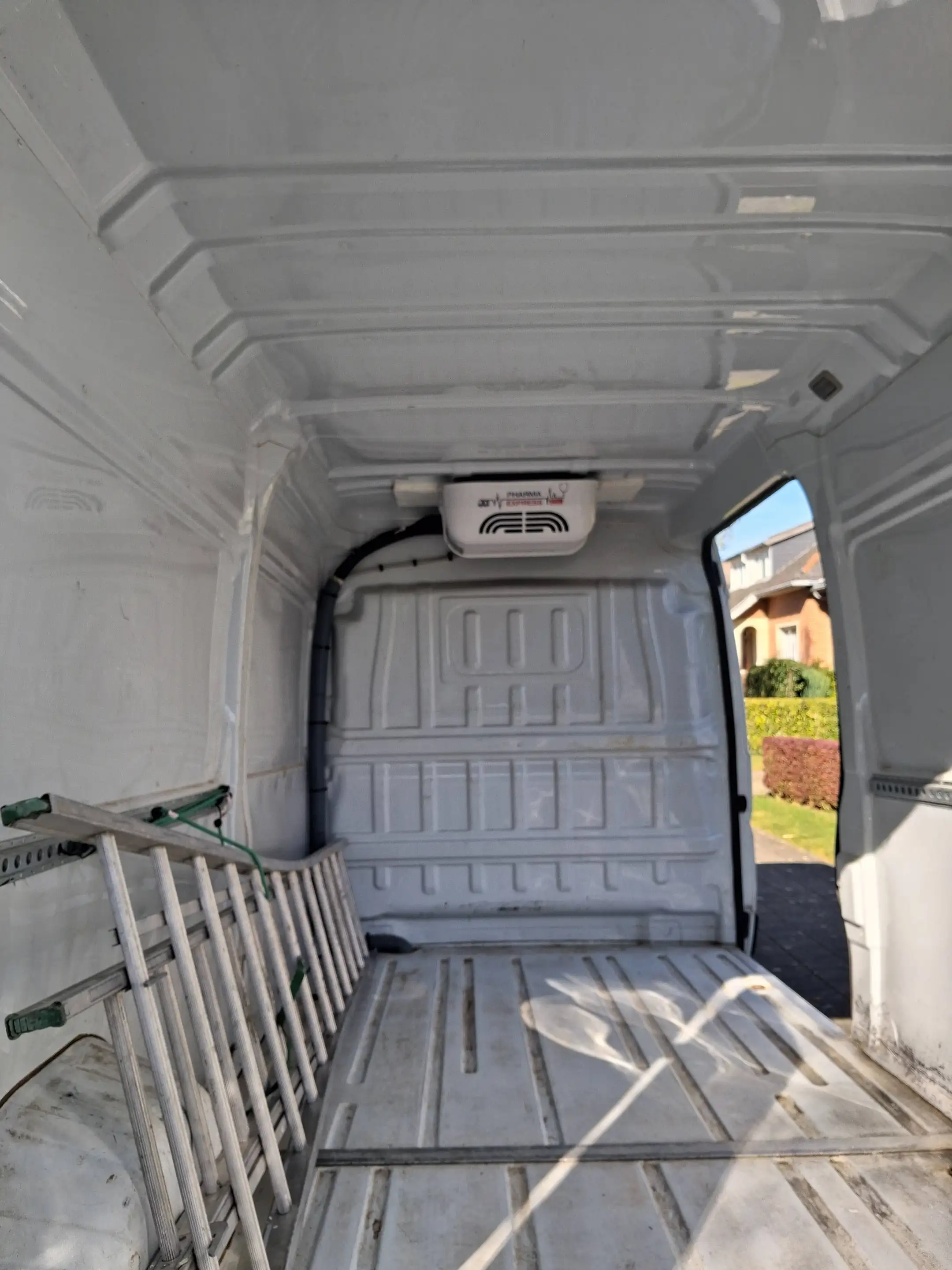 Peugeot Boxer 2.2 BlueHDi L3H2 EURO 6D — photo 8