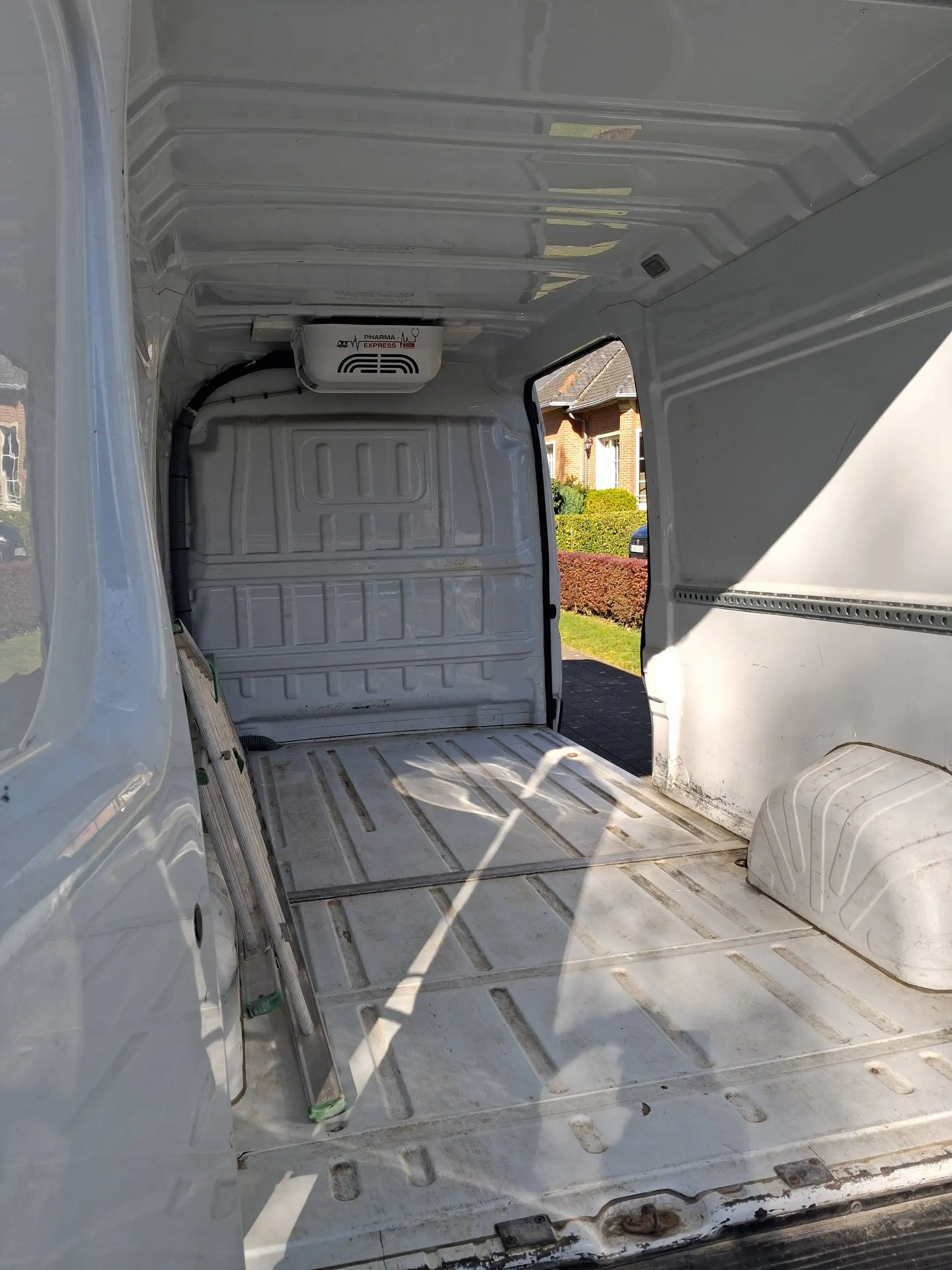 Peugeot Boxer 2.2 BlueHDi L3H2 EURO 6D — photo 6