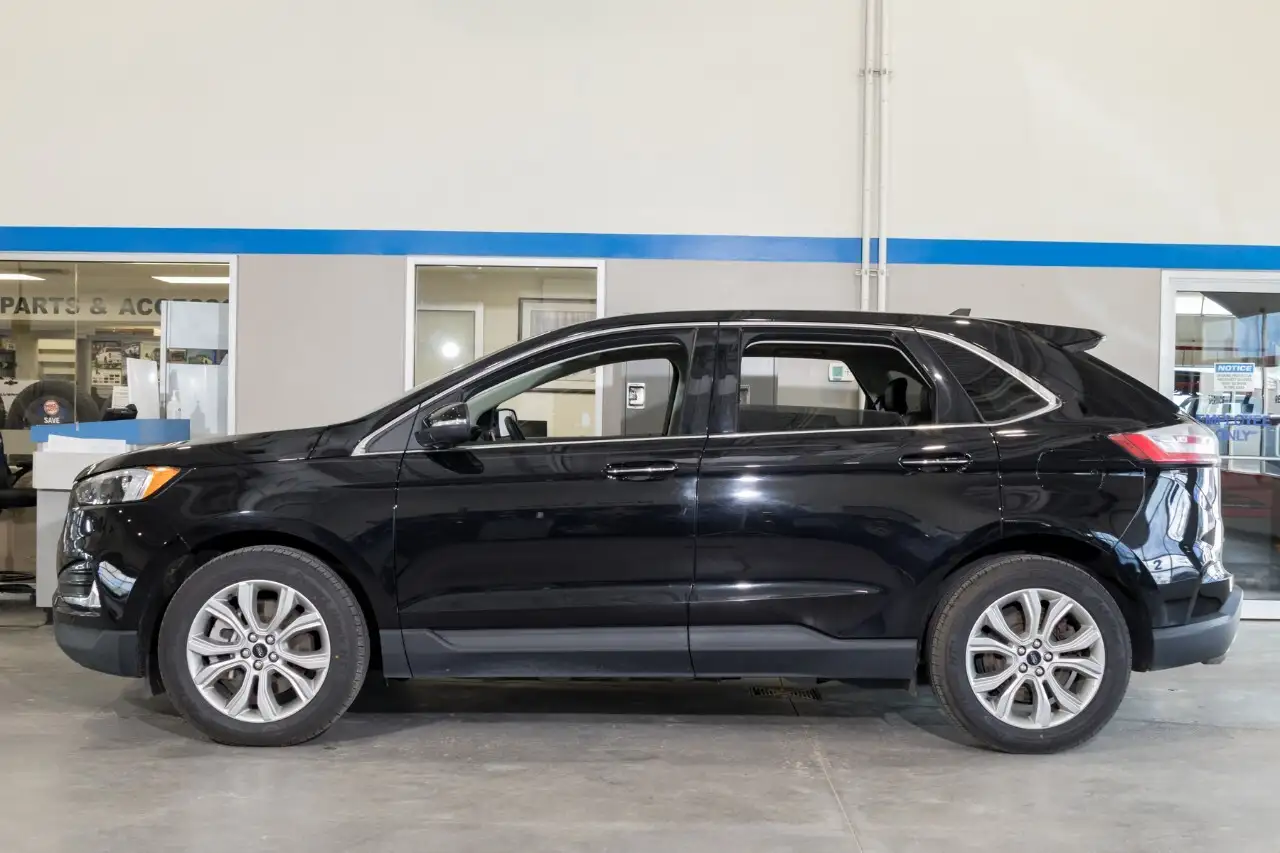 Ford Edge photo Ford Edge