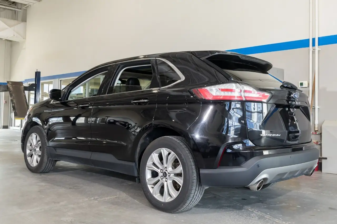 Ford Edge photo Ford Edge