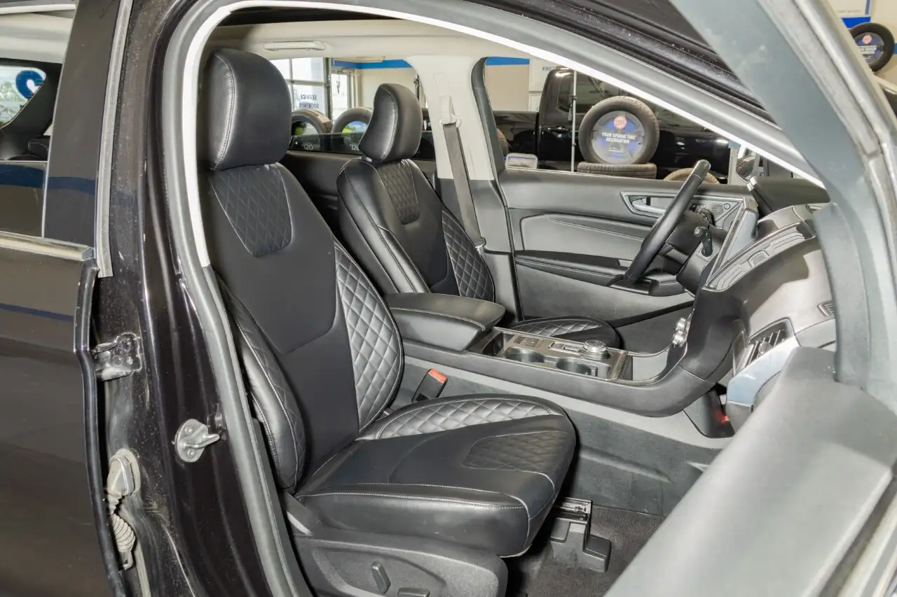 Ford Edge photo Ford Edge