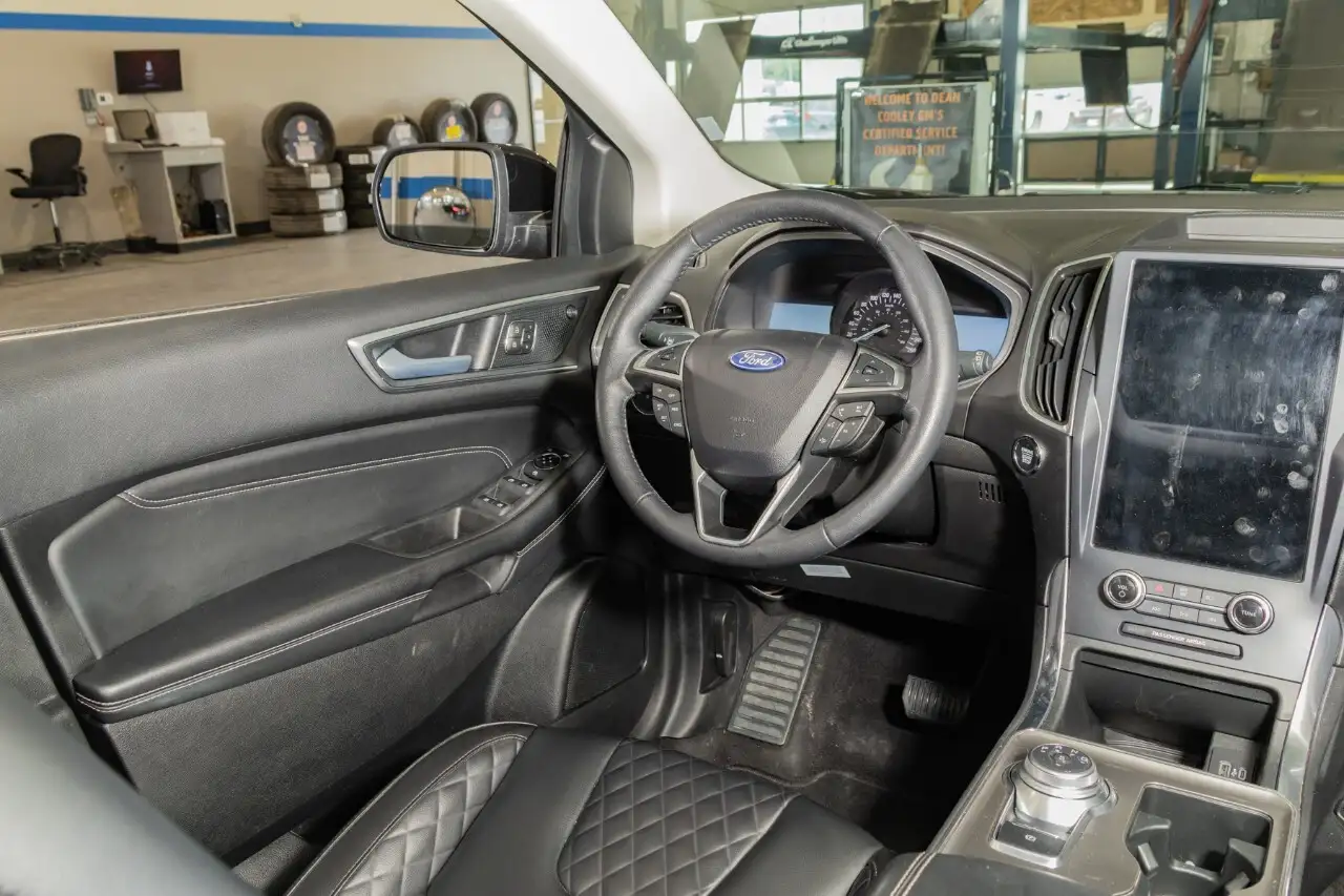 Ford Edge photo Ford Edge