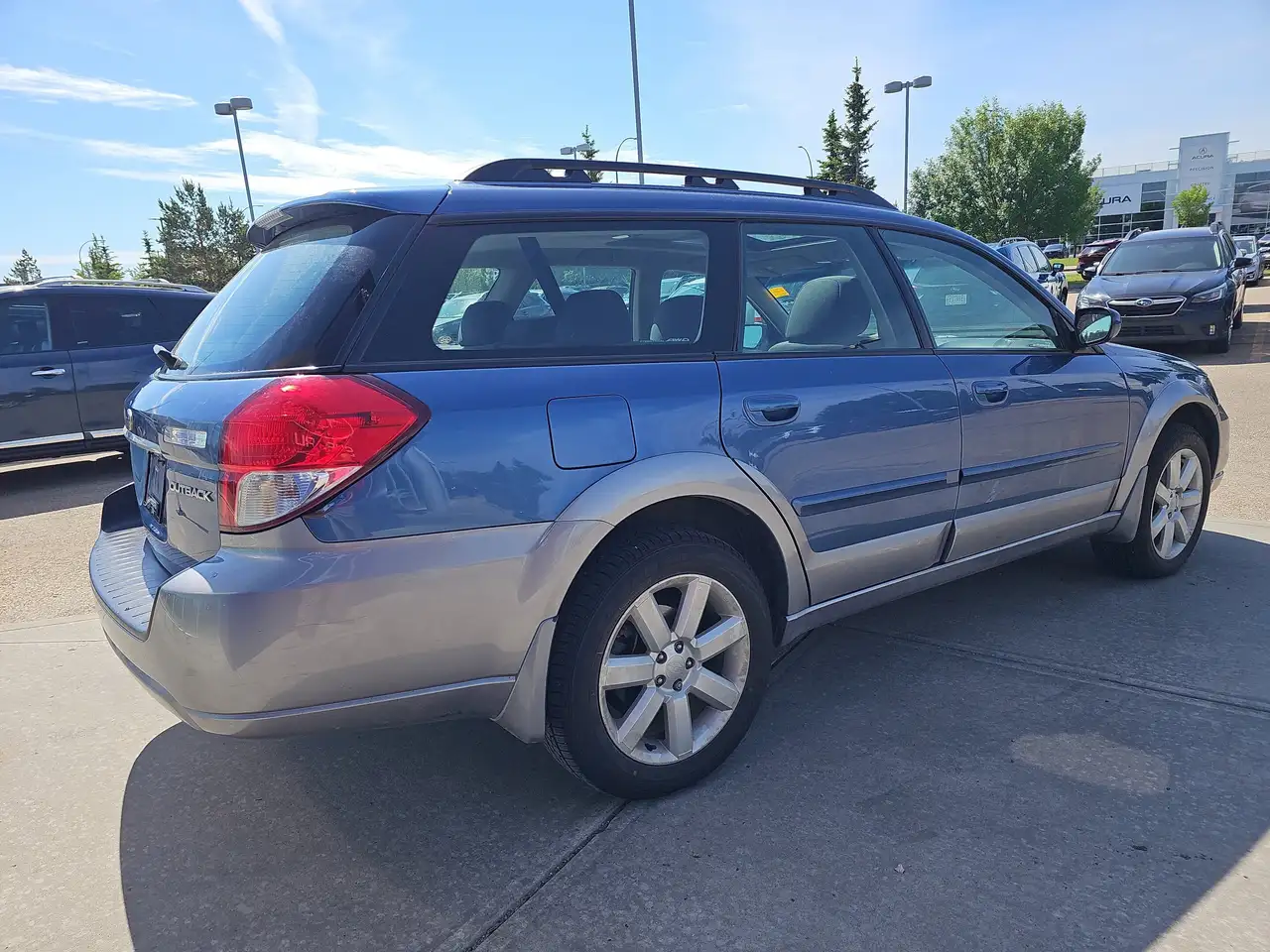 Subaru OUTBACK fotografie Subaru OUTBACK