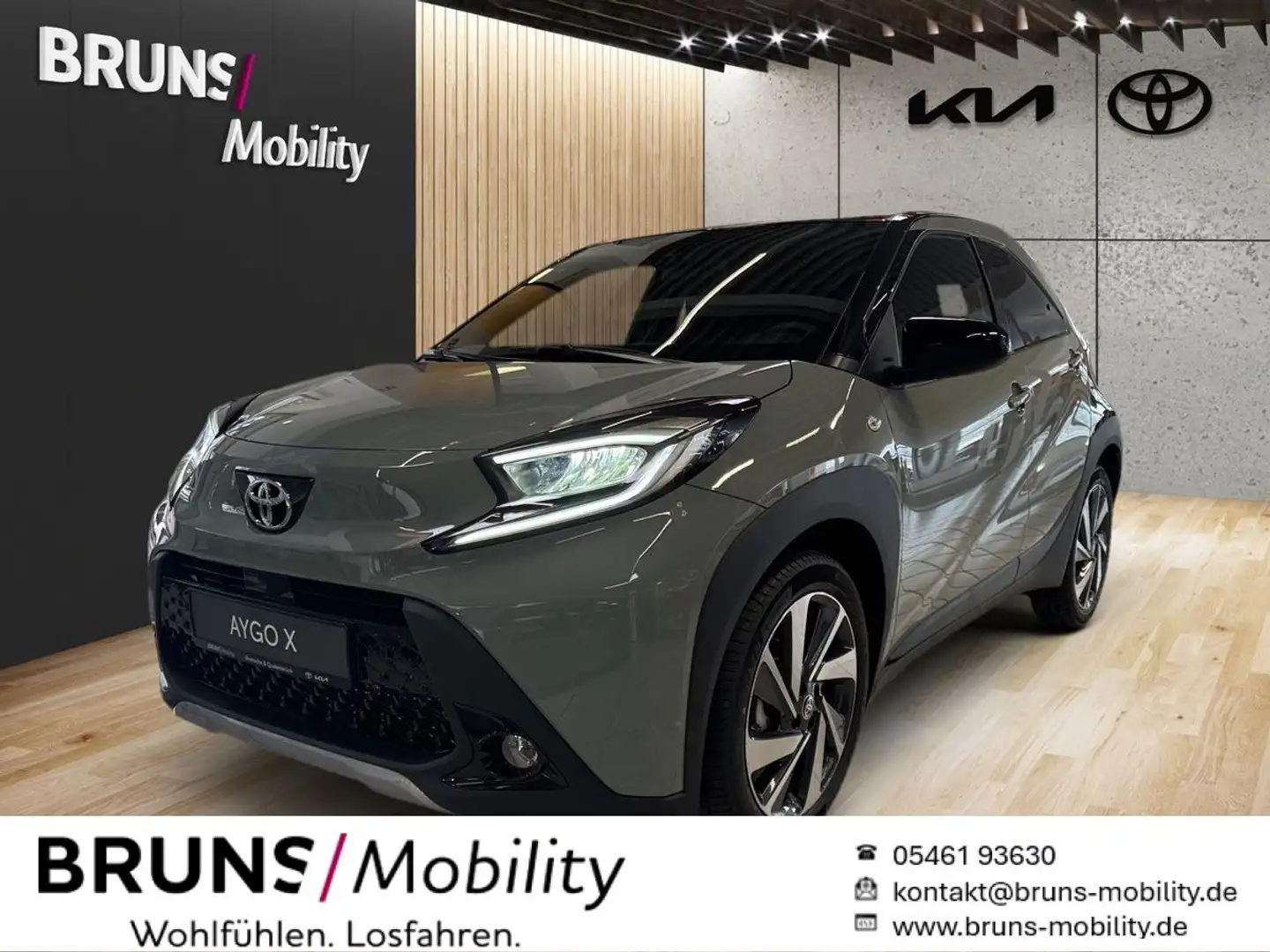 Toyota Aygo X 1.0 Kamera Navi Smart-Key Sitzheizung Zelená - 1
