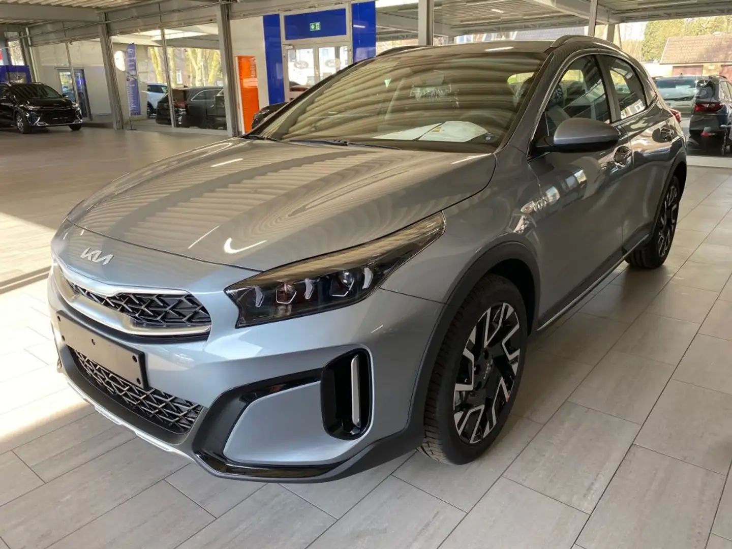 Kia XCeed 1.0 T-GDI OPF VISION Silber - 2