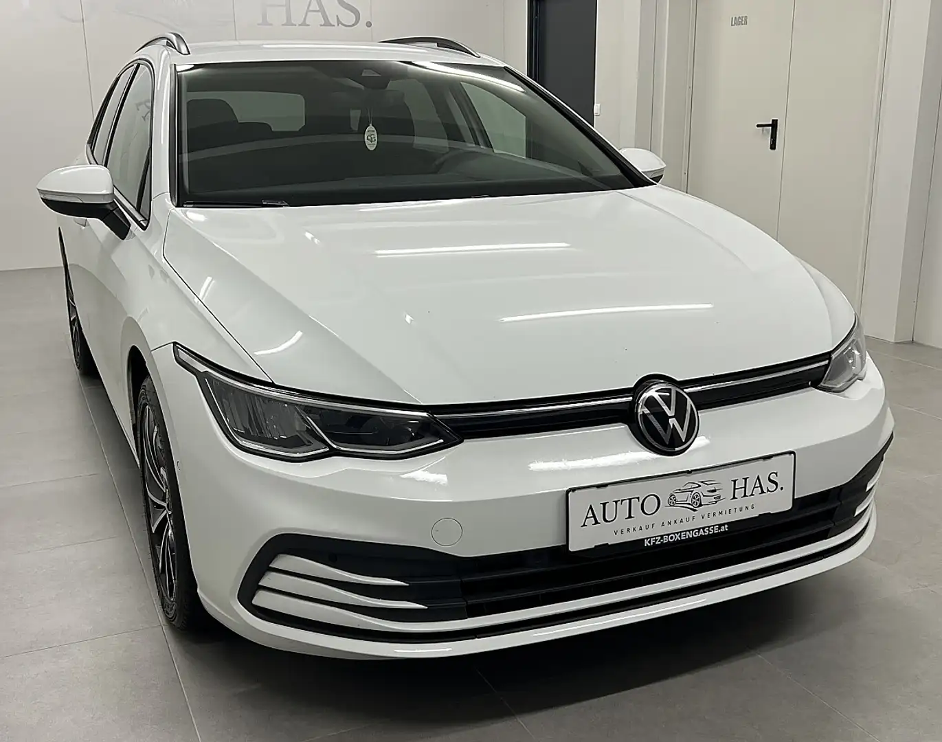 Volkswagen Golf Variant 2,0 TDI Life *MwSt ausweisbar*AHK* Weiß - 1