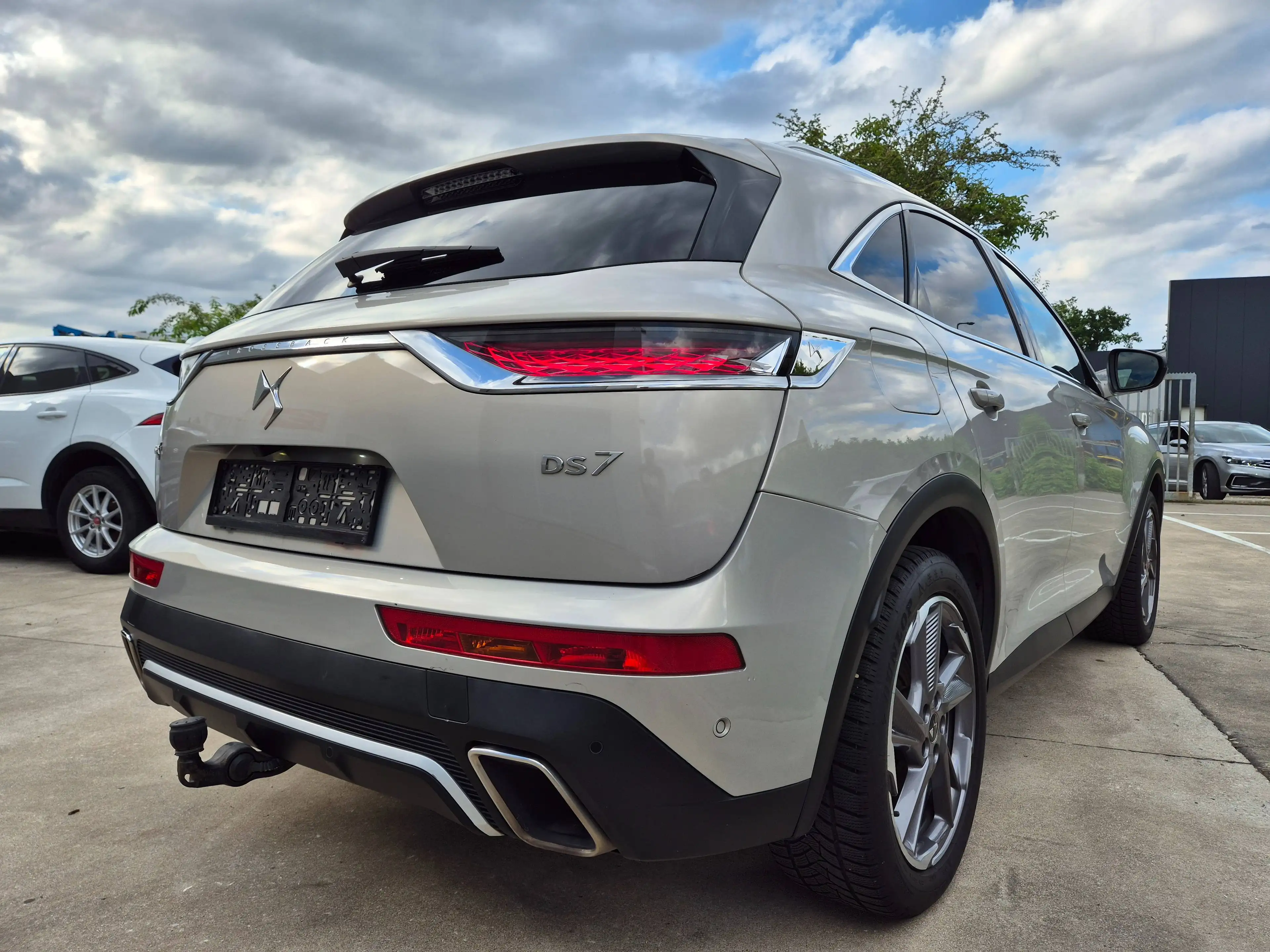 DS Automobiles DS 7 Crossback PHEV 1.6 E-TENSE / HYBRID / 4WD / RIVOLI / 4x4 — photo 7