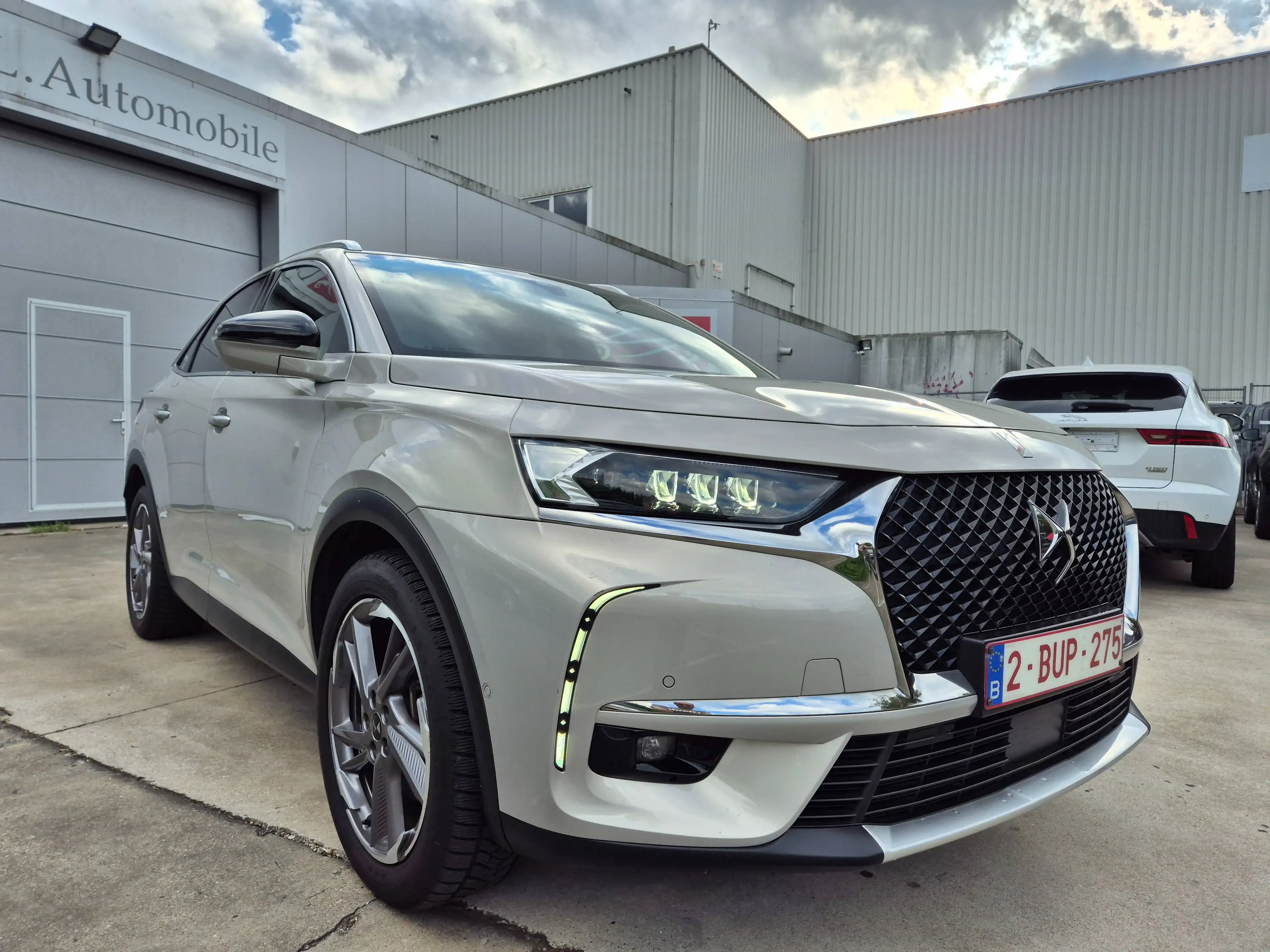 DS Automobiles DS 7 Crossback PHEV 1.6 E-TENSE / HYBRID / 4WD / RIVOLI / 4x4 — photo 2