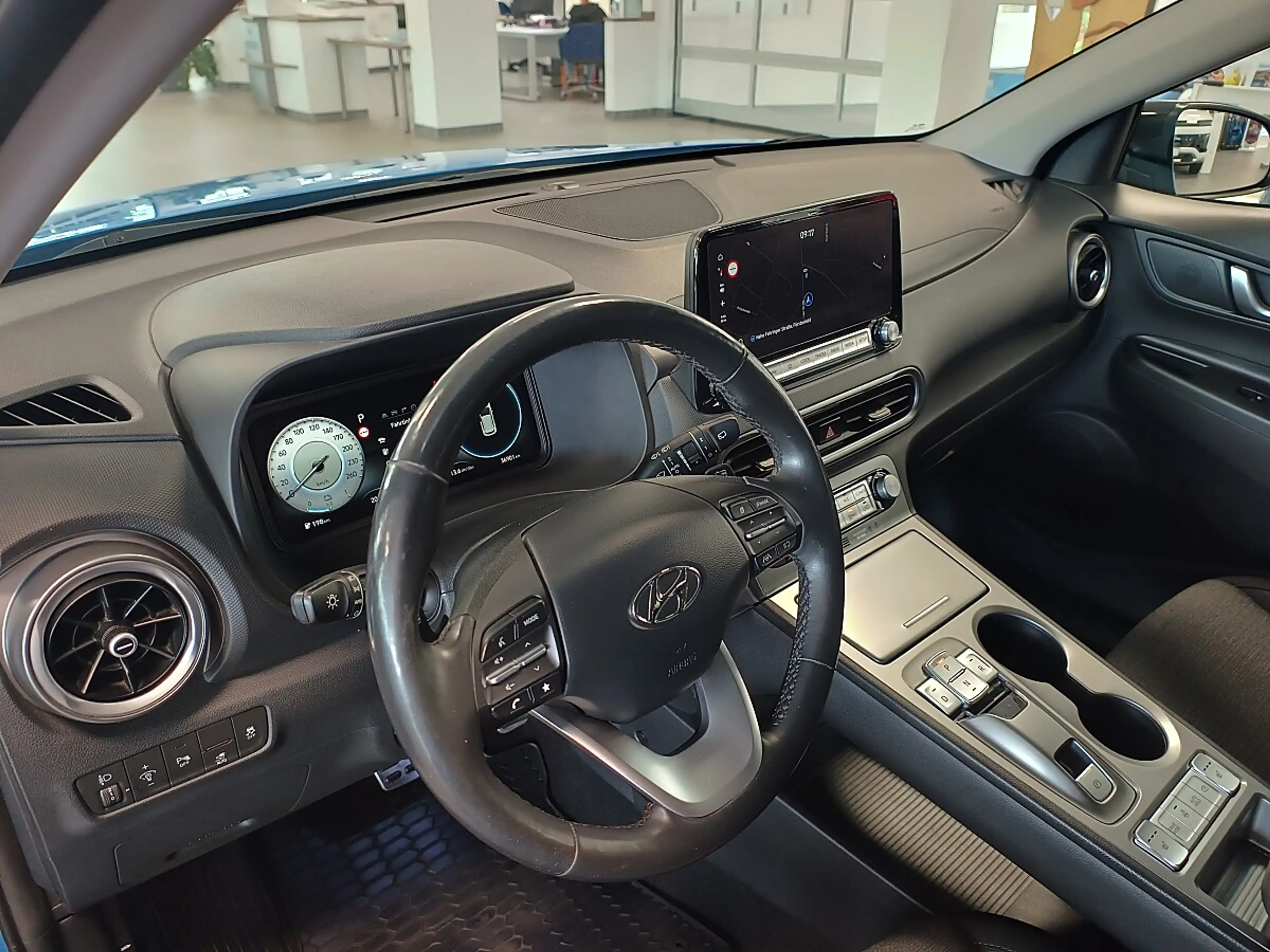 Hyundai KONA Kona Elektro 64kWh Trend Line *AHK*Navi*LED* — photo 8