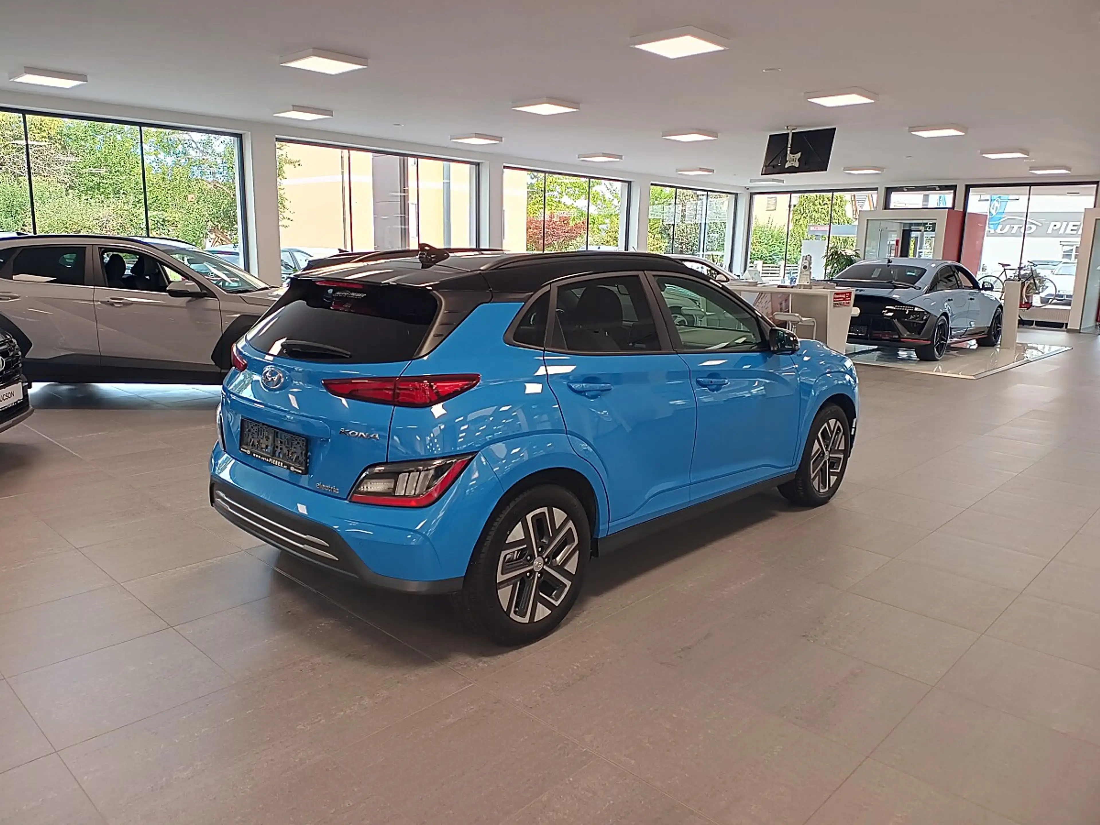 Hyundai KONA Kona Elektro 64kWh Trend Line *AHK*Navi*LED* — photo 5