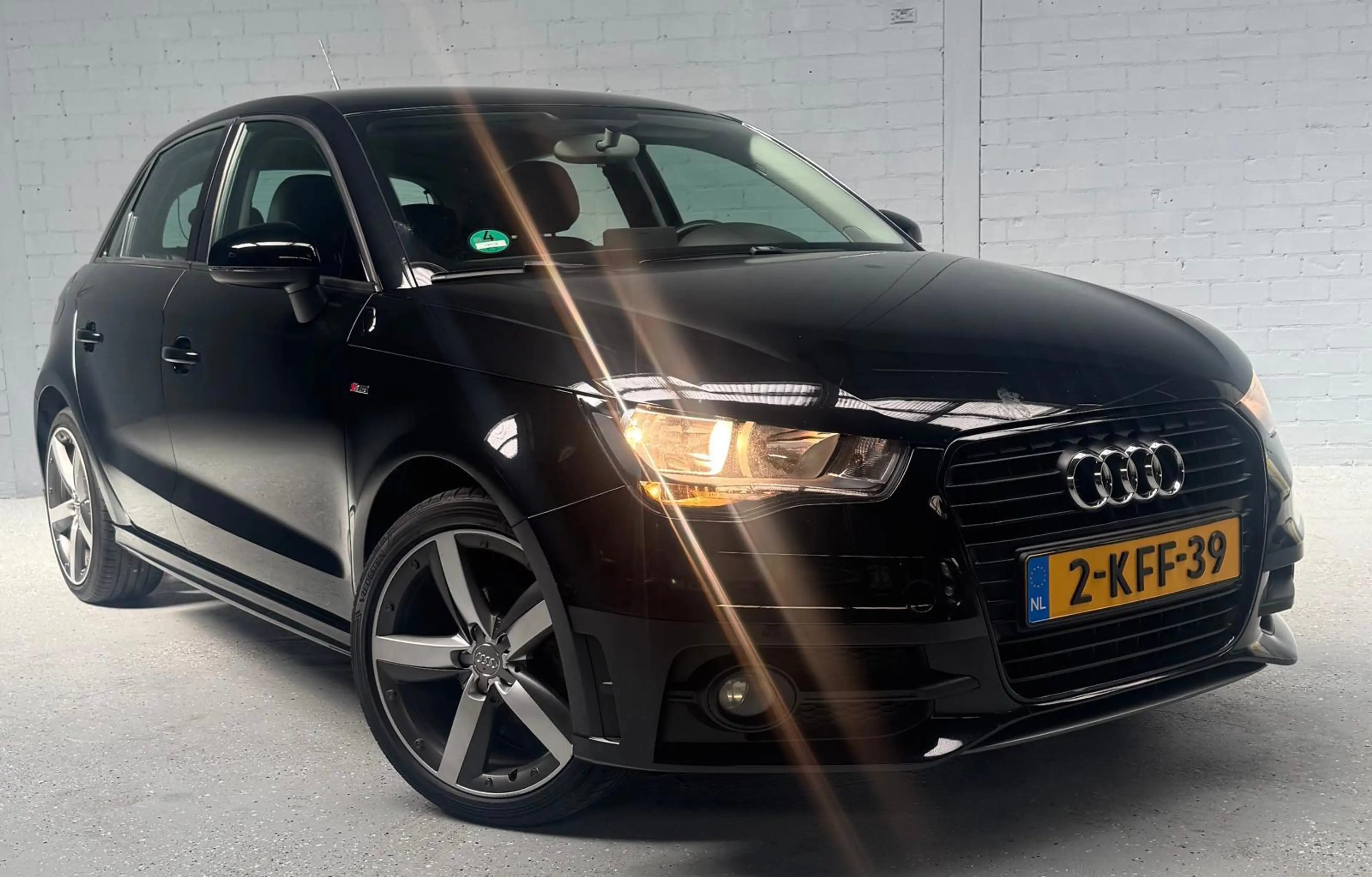 Audi A1 Sportback 1.2 TFSI | S-Line | NAP | Cruise | Navi — photo 3