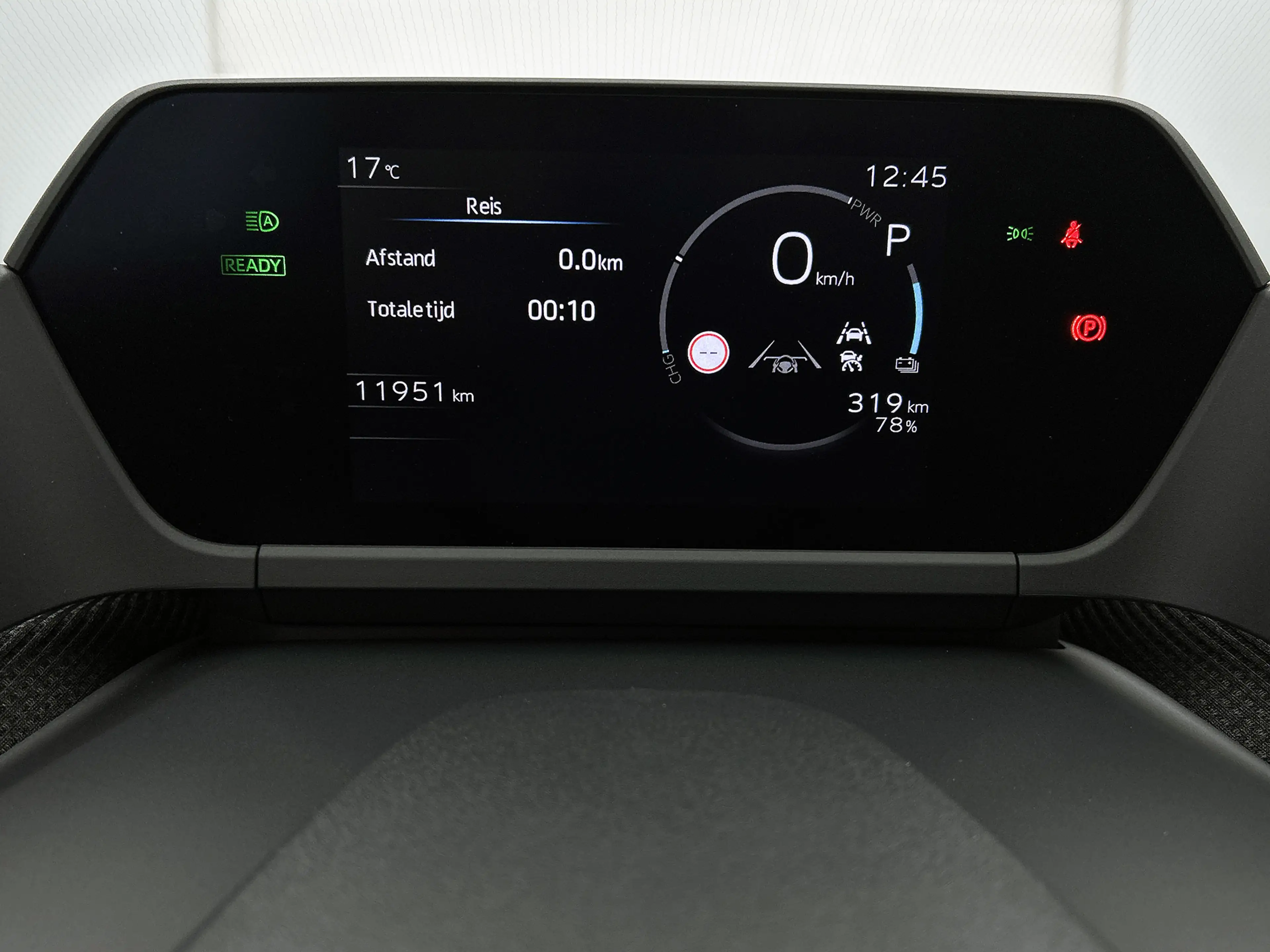 Toyota bZ4X Dynamic 71 kWh | extra Winterbanden met velgen | — photo 5