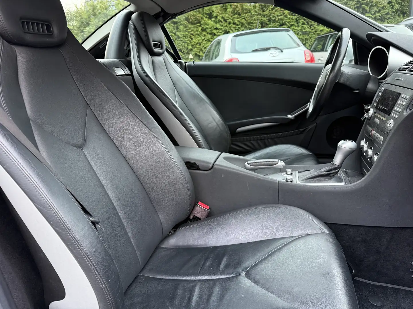 Mercedes-Benz SLK 200 Kompressor Aut., Nette auto! Grijs - 2