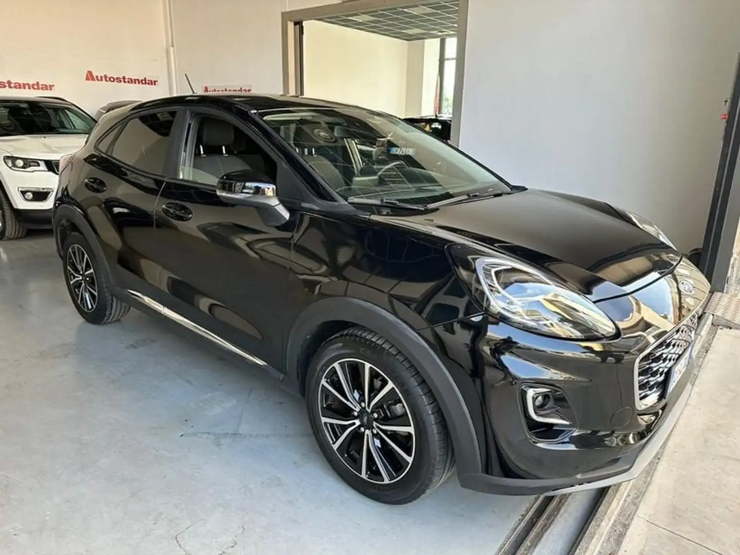 Ford Puma (2019) 1.0 EcoBoost Hybrid 125 CV S&S Titanium X Nero - 1