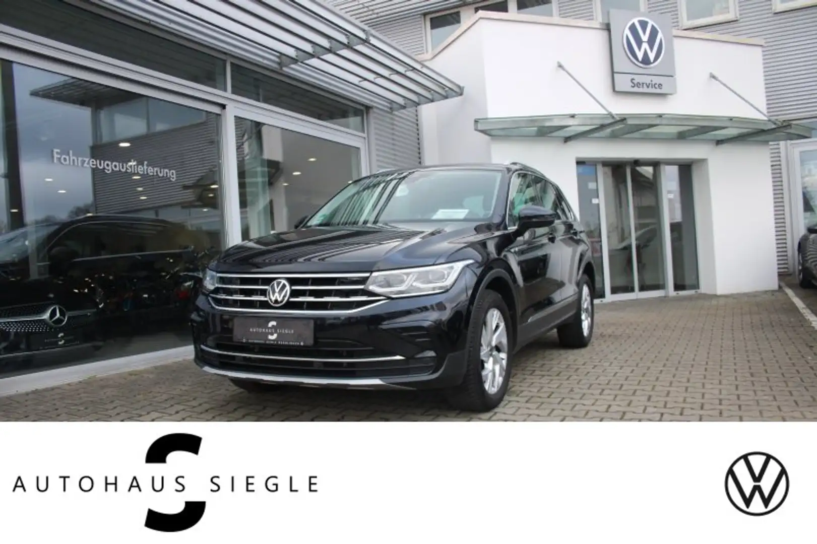 Volkswagen Tiguan 2.0 TDI Elegance 4Motion DSG Navi ACC Kamera Matr Zwart - 1
