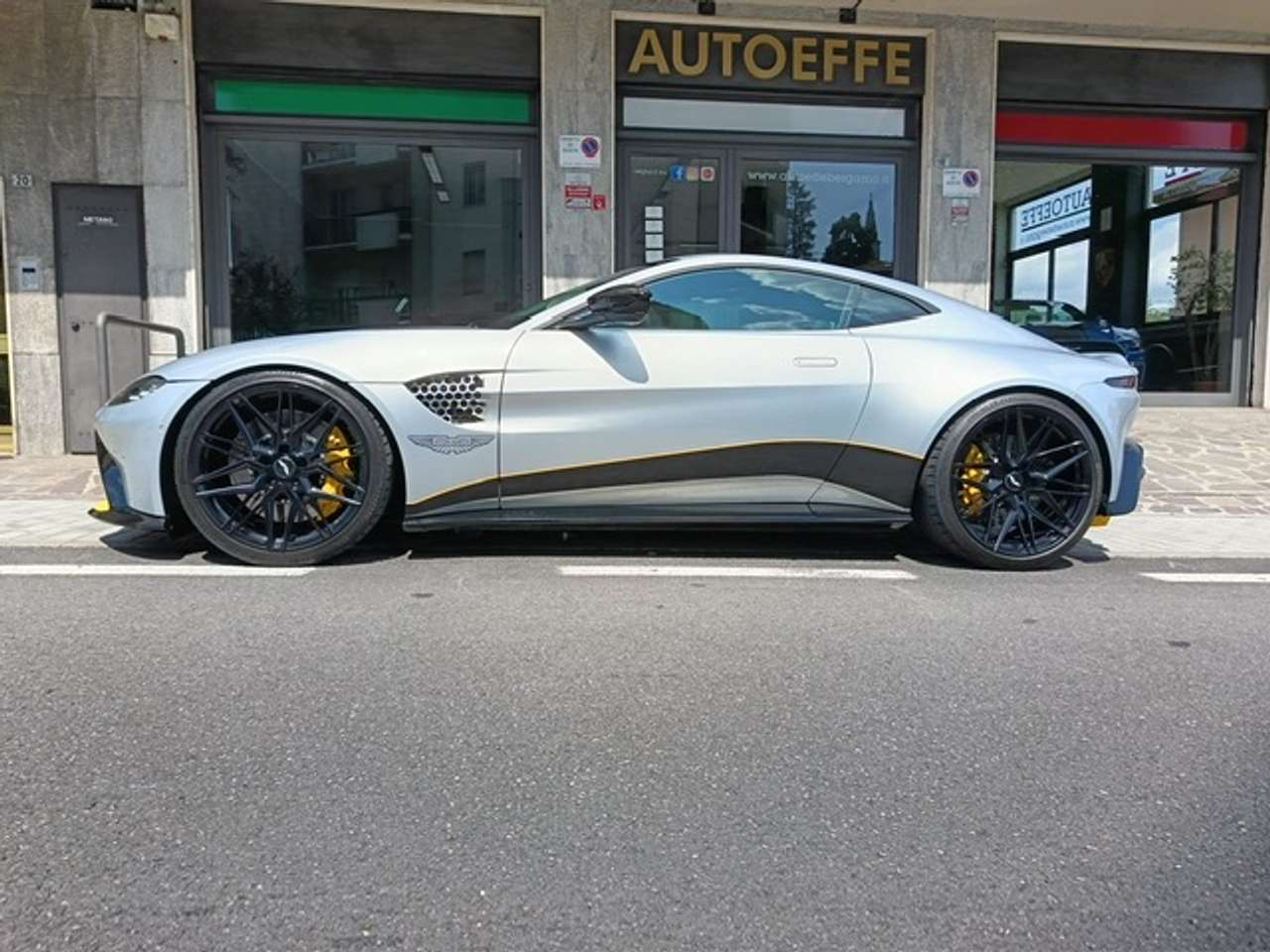 Aston Martin Vantage Vantage II Coupe 4.0 V8 AUTO, UFF., UNICOP., TAGLIANDATA ASTON MARTIN