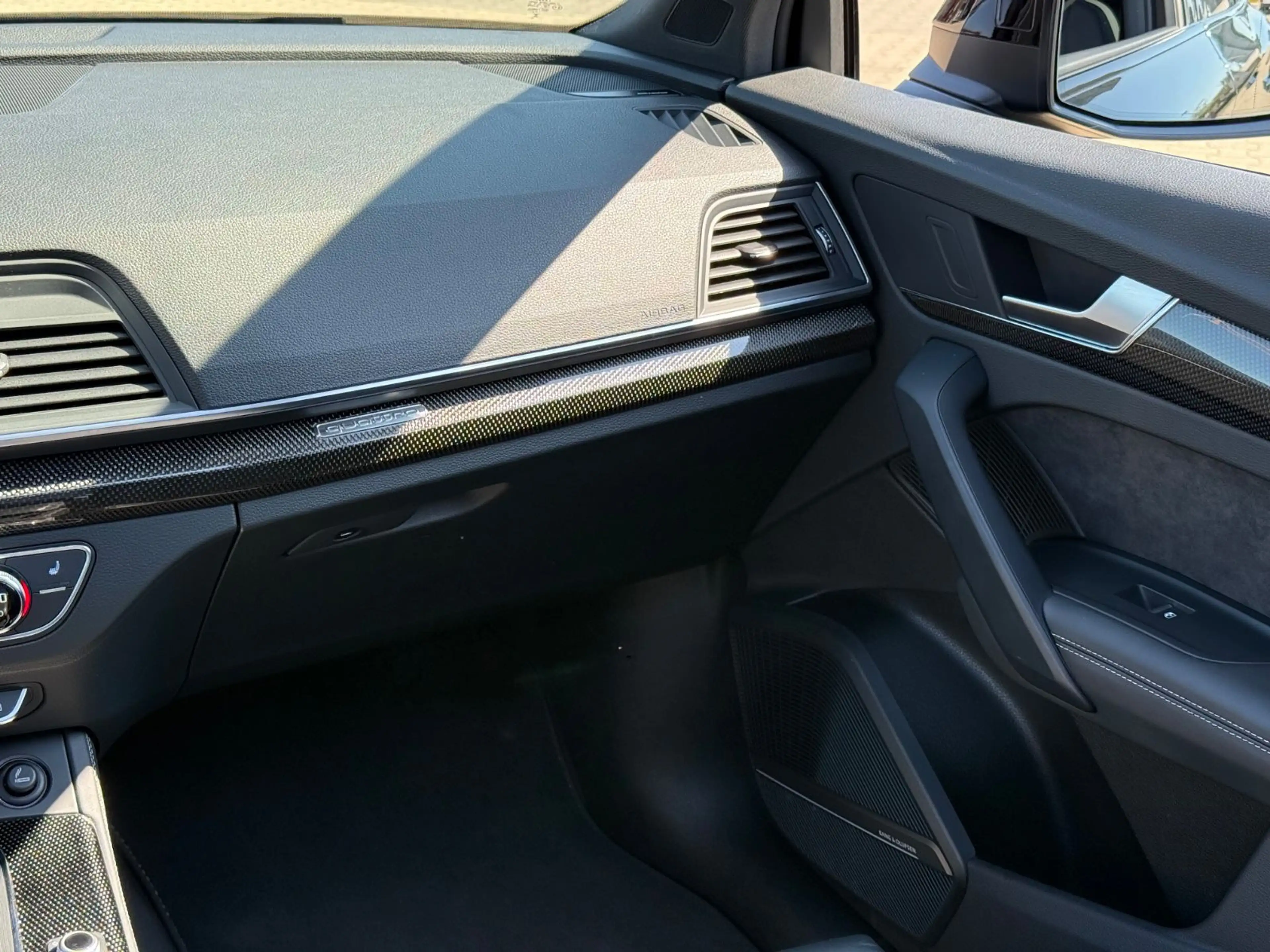 Audi SQ5 3.0 TDI BLACKLINE, PANORAMA, S-SITZE RAUTE — photo 13