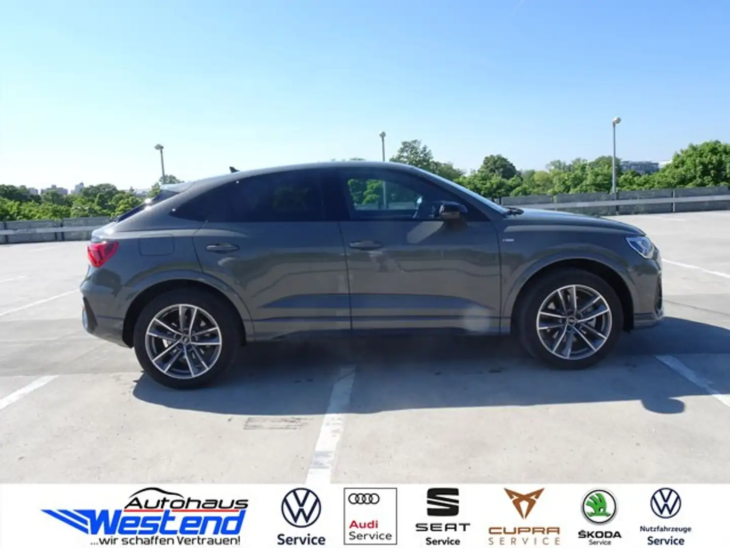 Audi Q3 Sportback S line 40 TFSI 140kW qu. S tr. Navi LED Gris - 2