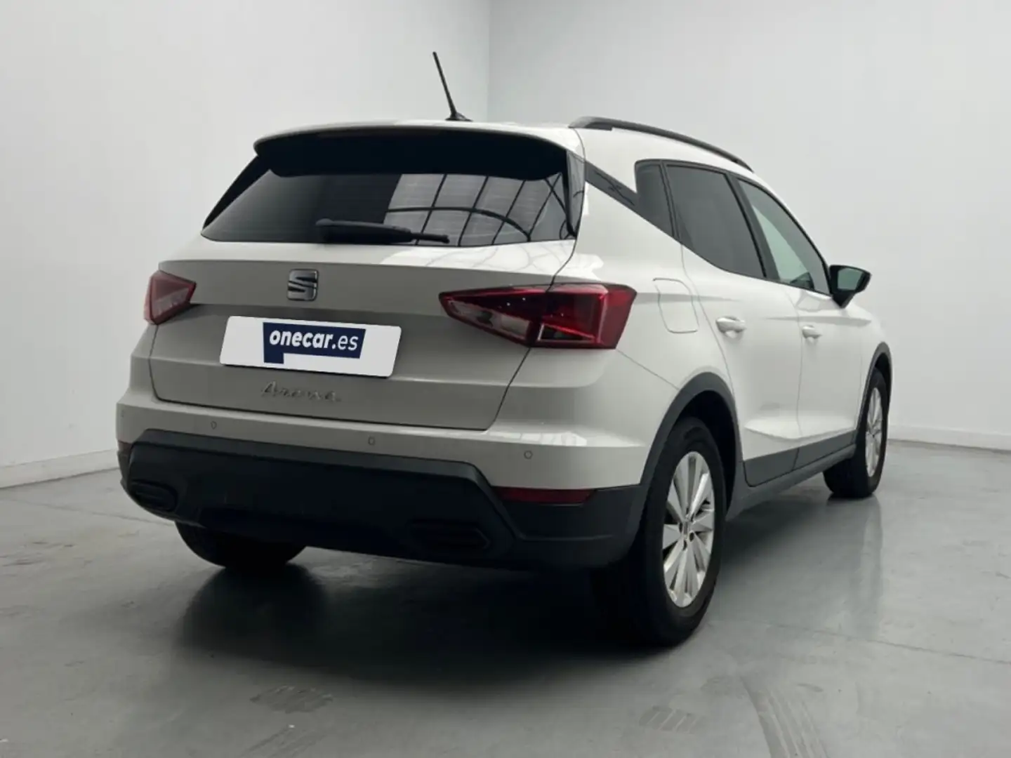 SEAT Arona 1.0 TSI S&S Style DSG7 110 Blanc - 2