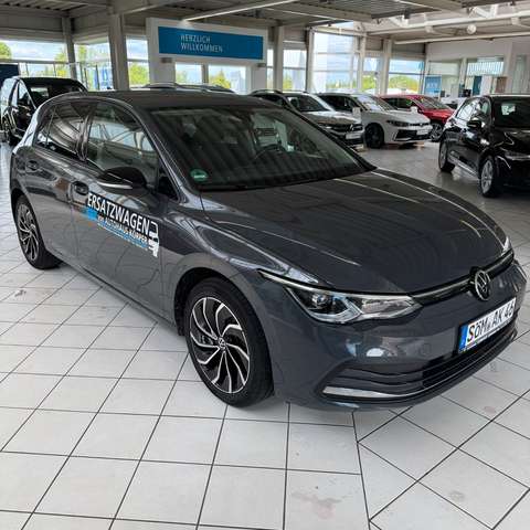 Imagine Volkswagen Golf VIII Lim. Life 1.5 eTSI