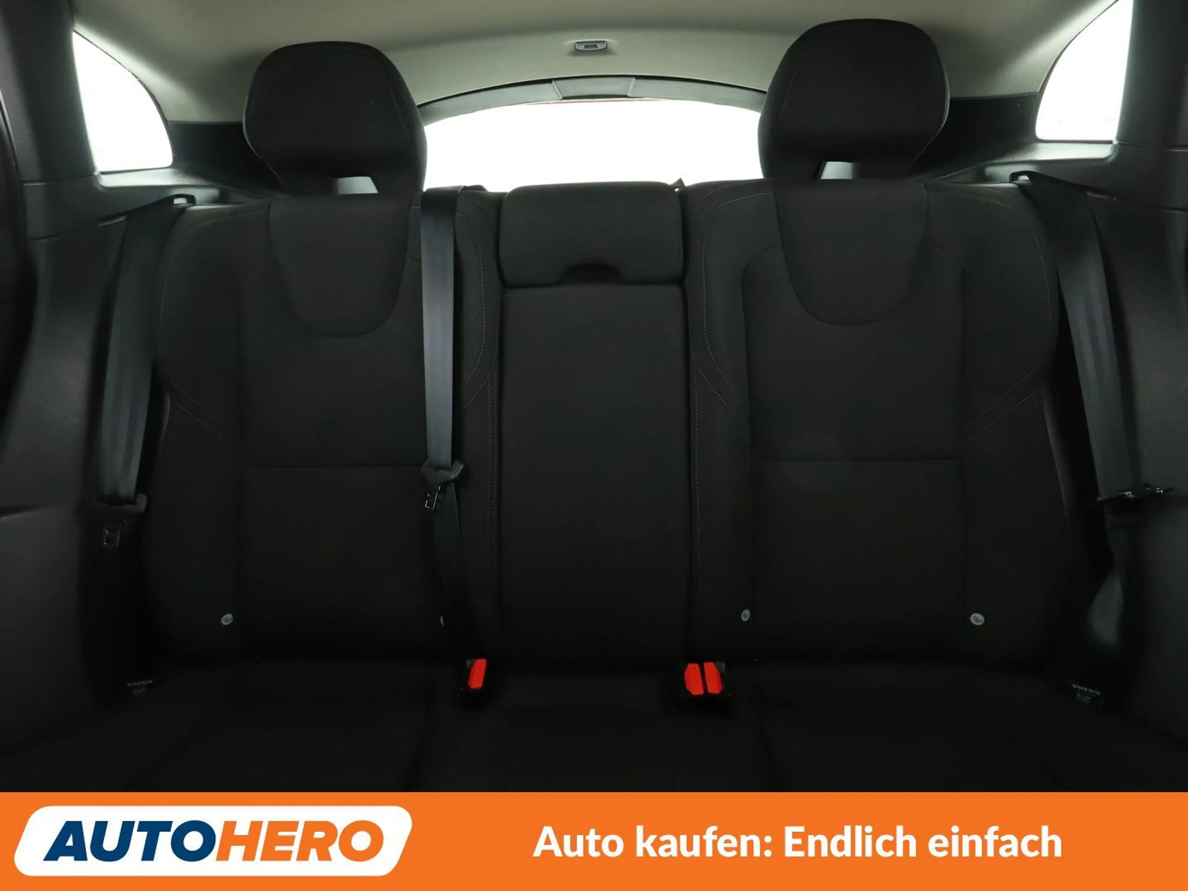 Volvo V40 Cross Country 2.0 T3*TEMPO*LIMITER*PDC — photo 15