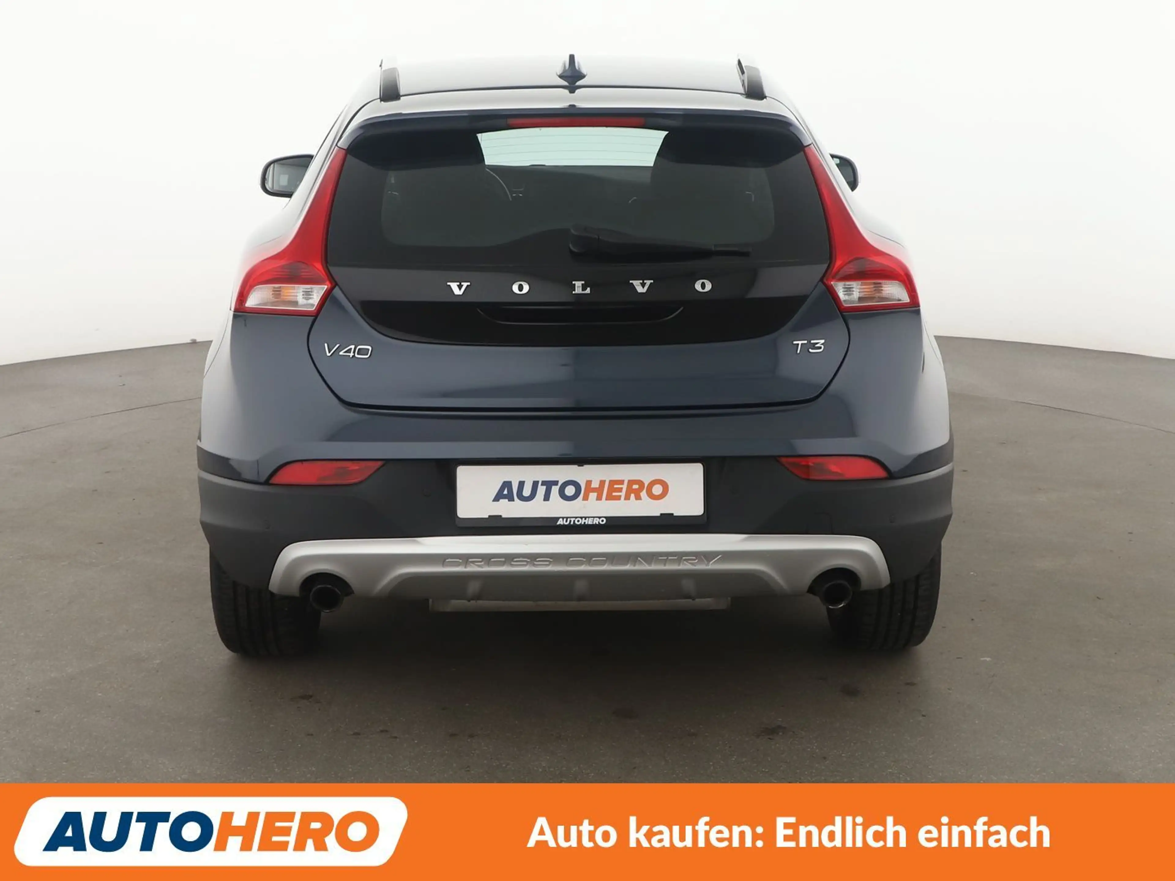 Volvo V40 Cross Country 2.0 T3*TEMPO*LIMITER*PDC — photo 5