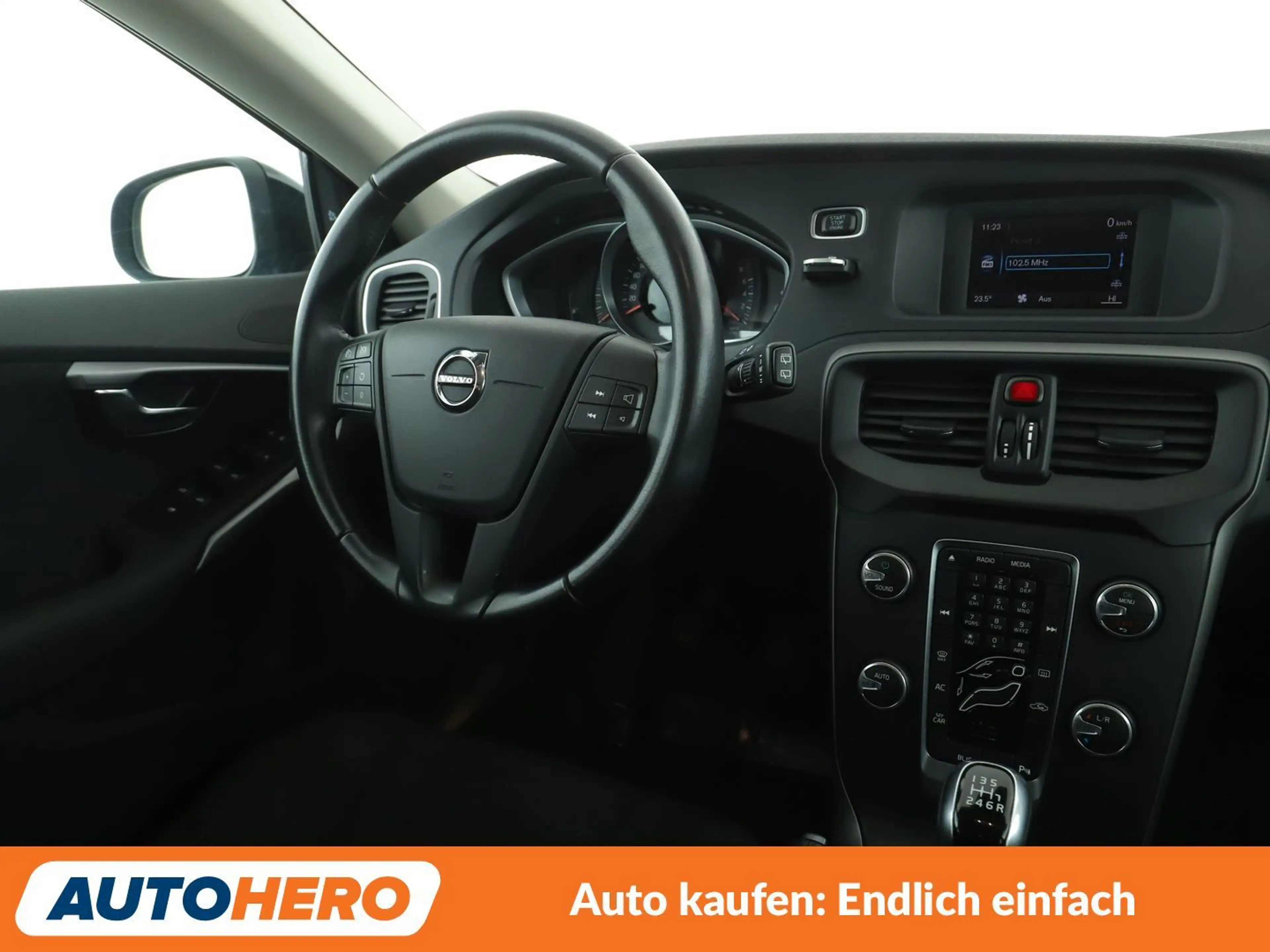Volvo V40 Cross Country 2.0 T3*TEMPO*LIMITER*PDC — photo 13