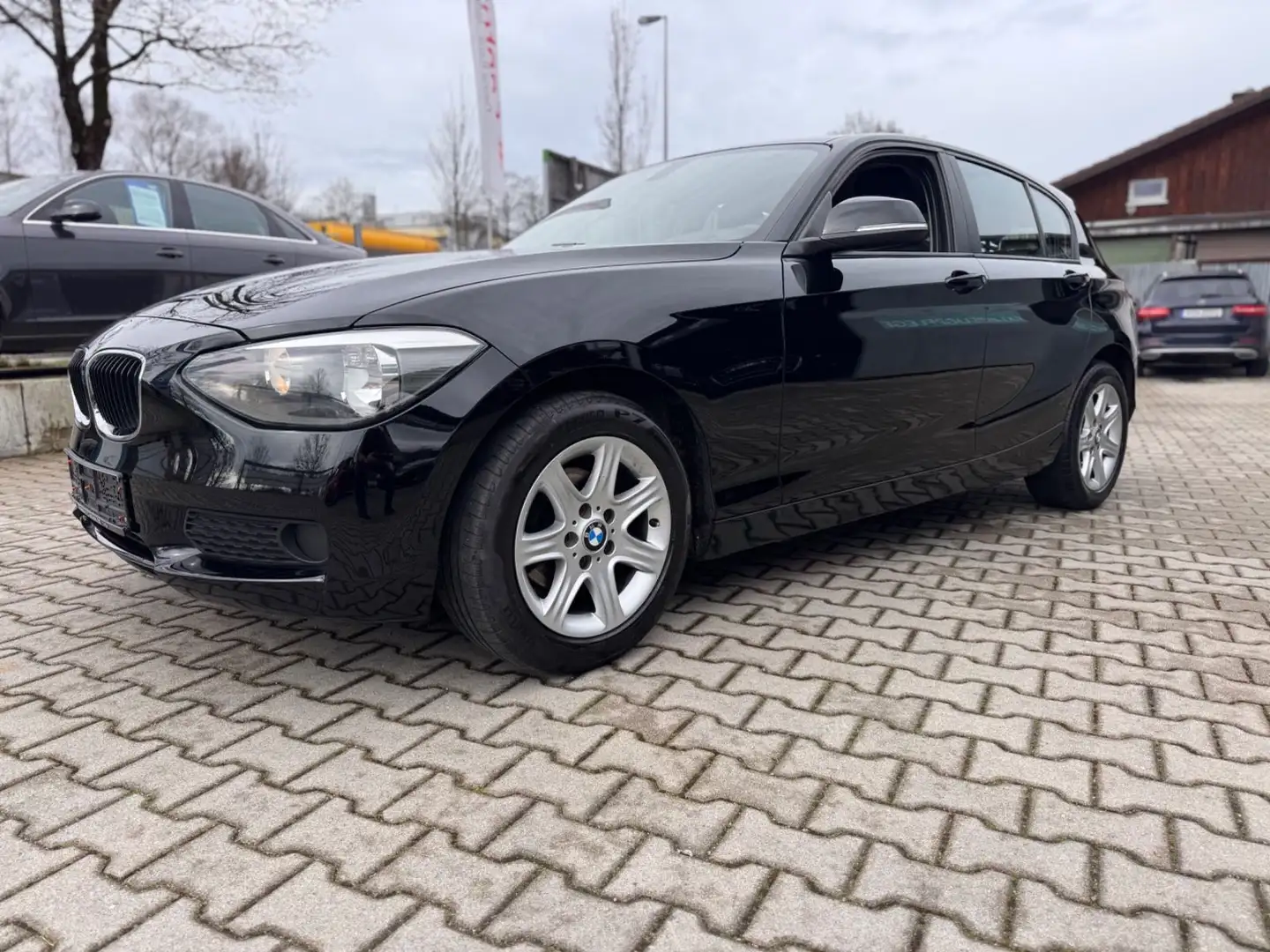 BMW 114 i 5-trg. 116i KLIMA ALUFELGEN Schwarz - 2