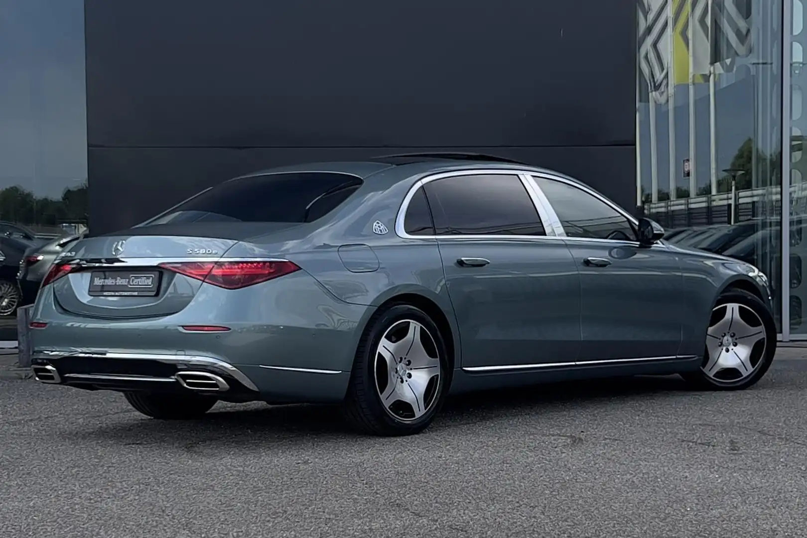 Mercedes-Benz Maybach S-Klasse S 580e Automaat 4MATIC | Exclusiefpakket | Chauffe Zilver - 2