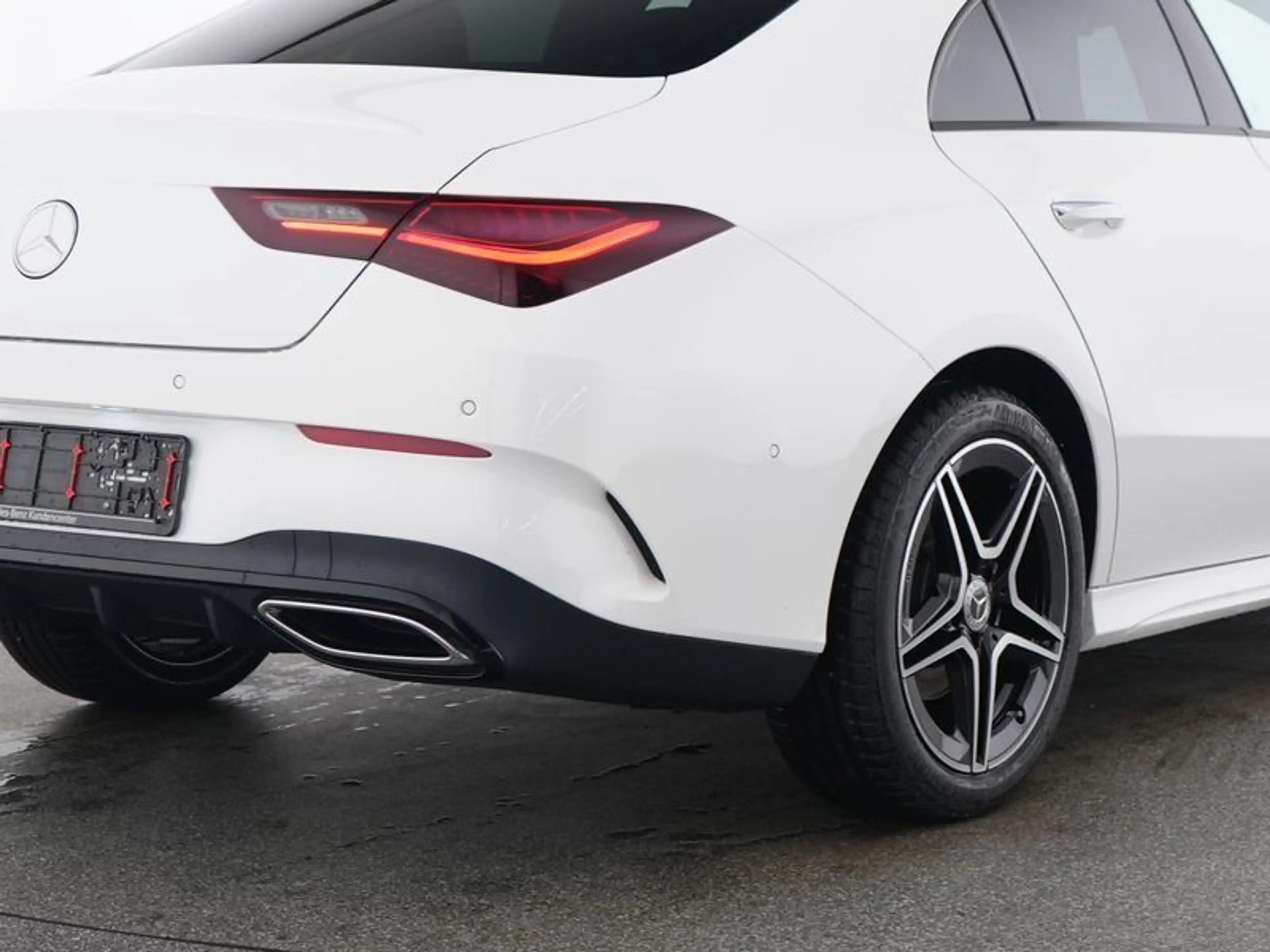 Mercedes-Benz CLA 200 AMG Night Panorama Multibeam Kamera 18" — photo 4