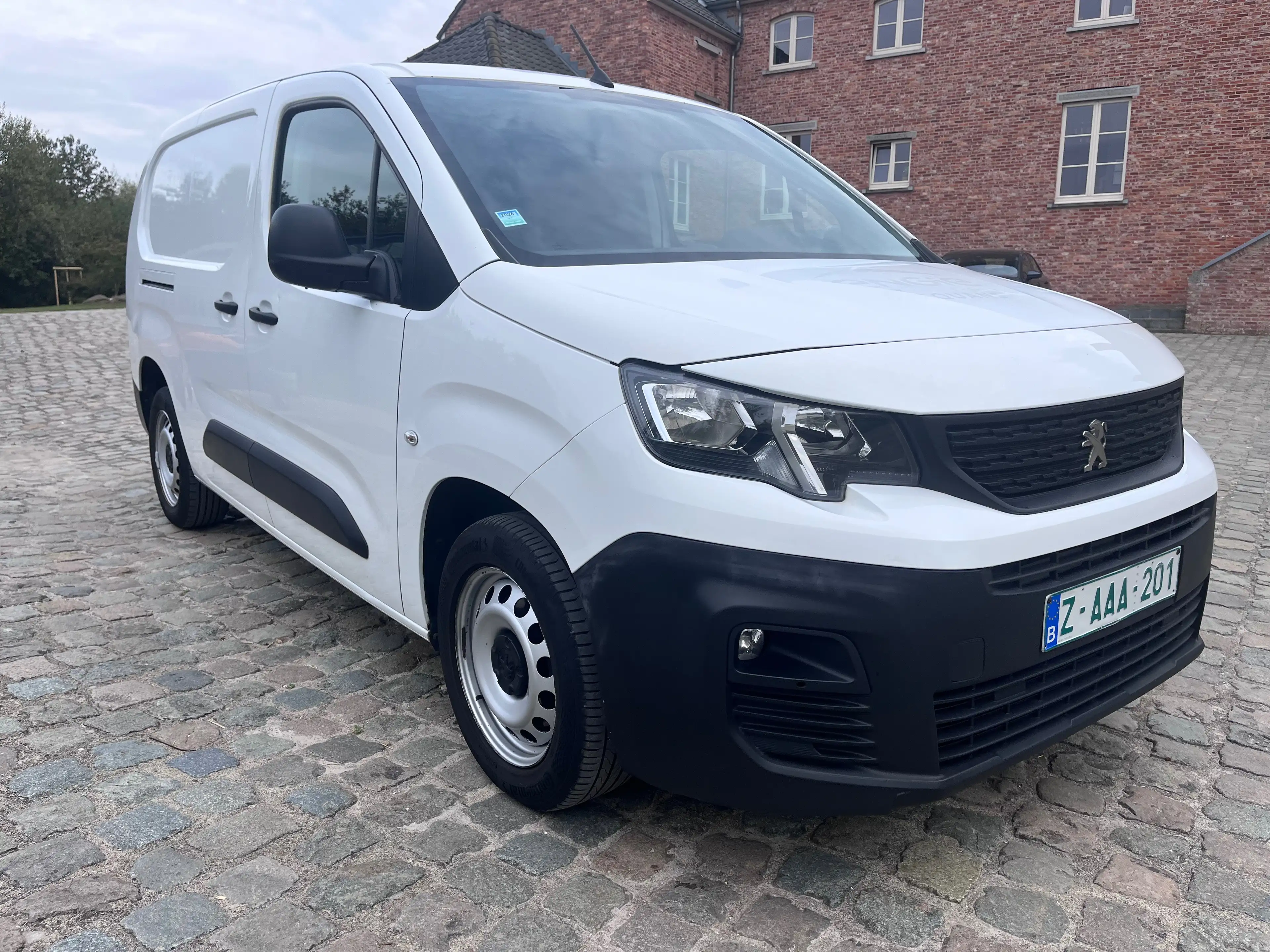 Peugeot Partner 1.6 BlueHDi L2 Heavy Premium S/S (EU6.2) — photo 8