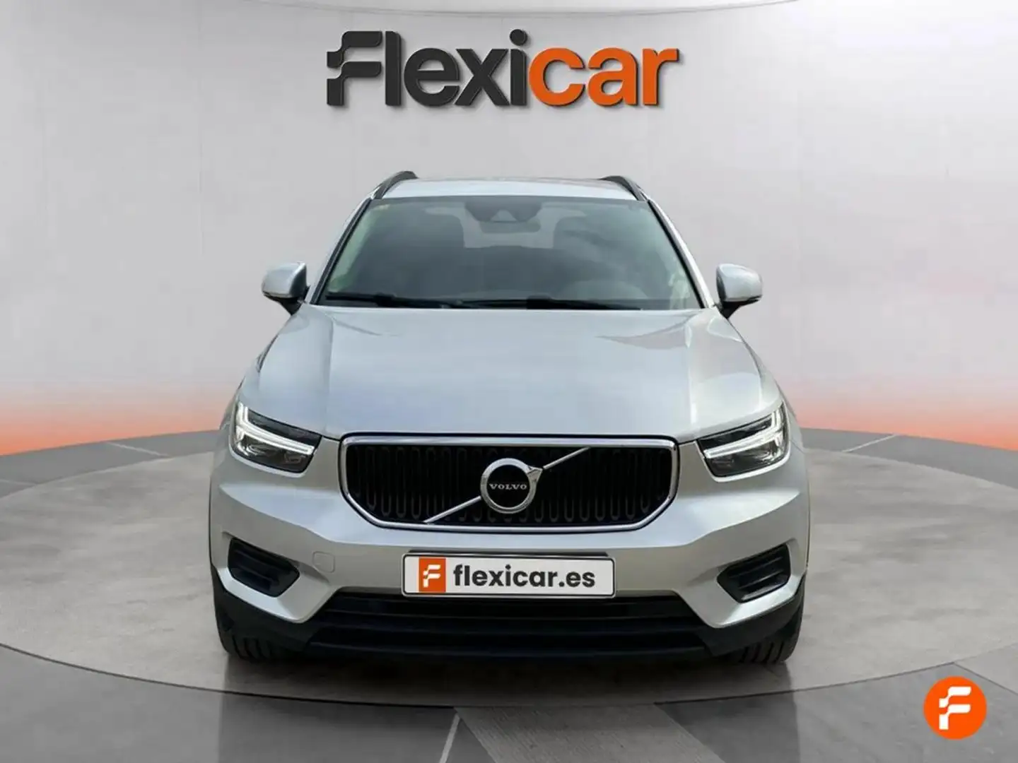 Volvo XC40 2.0 D3 Auto Gris - 2