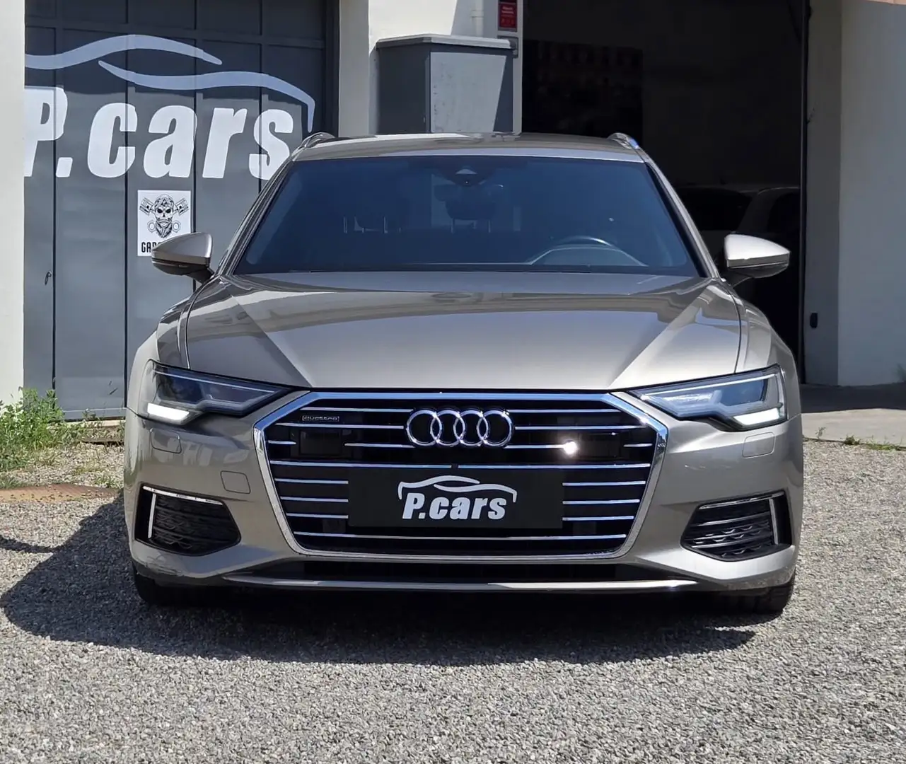 Audi A6 Avant 40 2.0 TDI S tronic Business Design Brons - 2