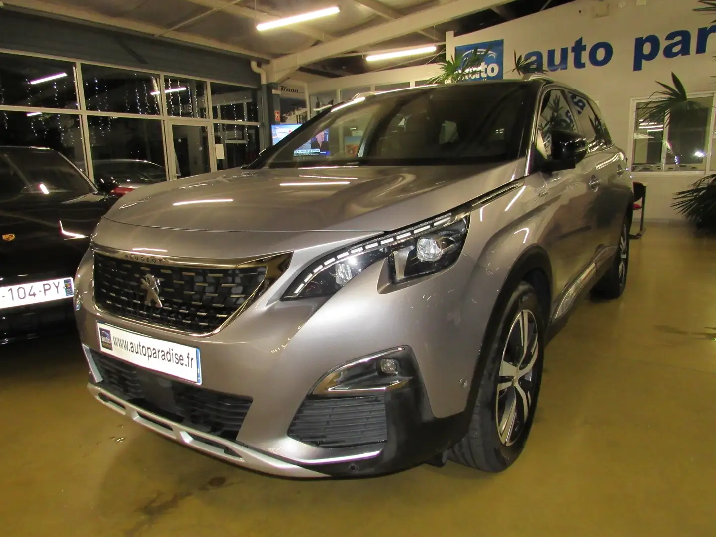 Peugeot 5008 1.6 BLUEHDI 120 GT LINE EAT6 + OPTIONS TOIT OUVRANT Gris - 1