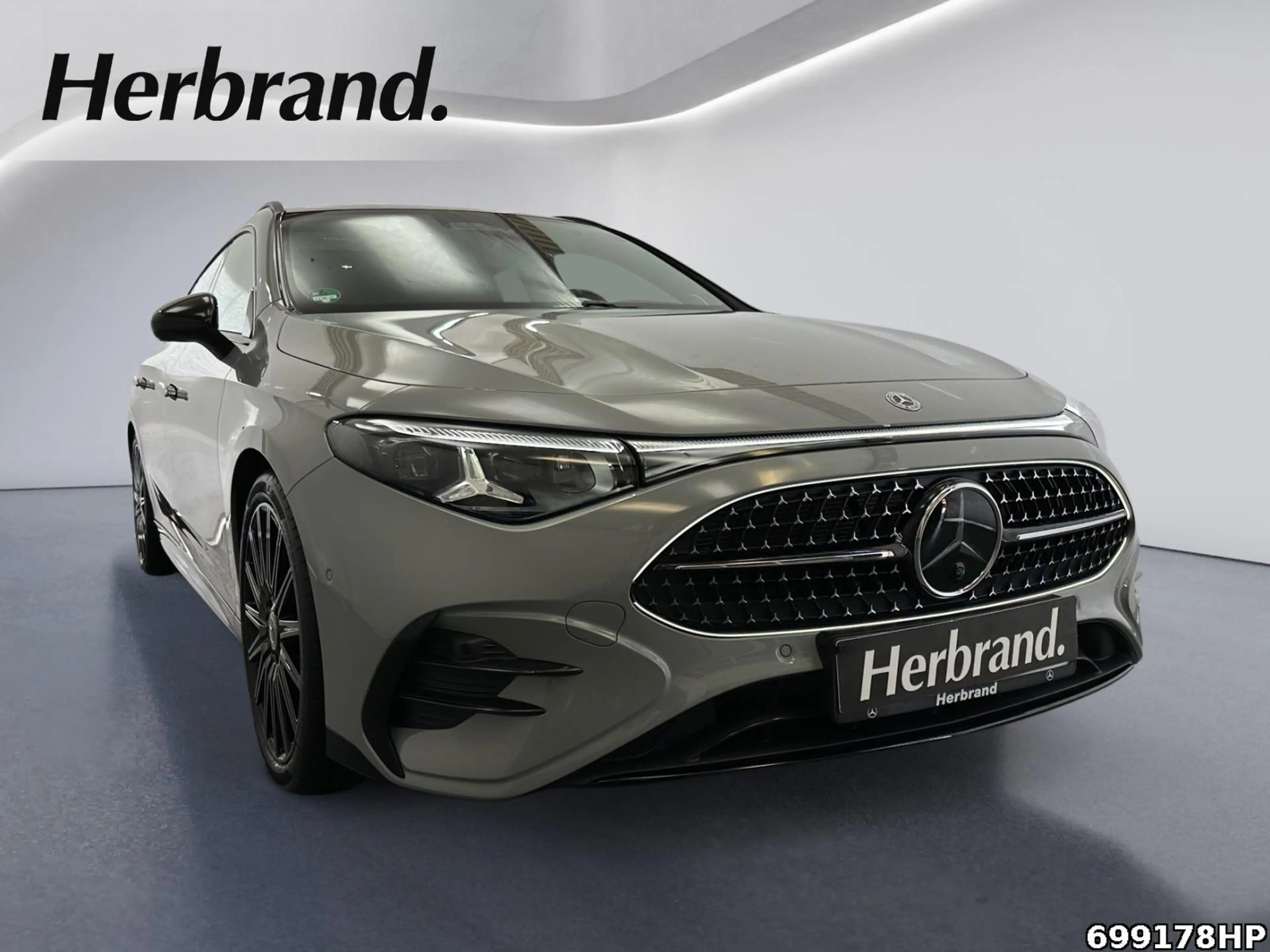 Mercedes-Benz CLA 220 +AHK+360°KAM+BURMESTER+HEAD-UP+AMG+ — photo 2