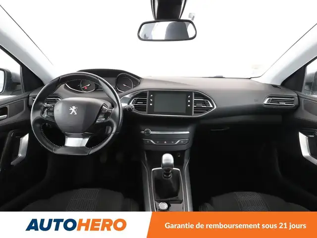Peugeot 308 view 12