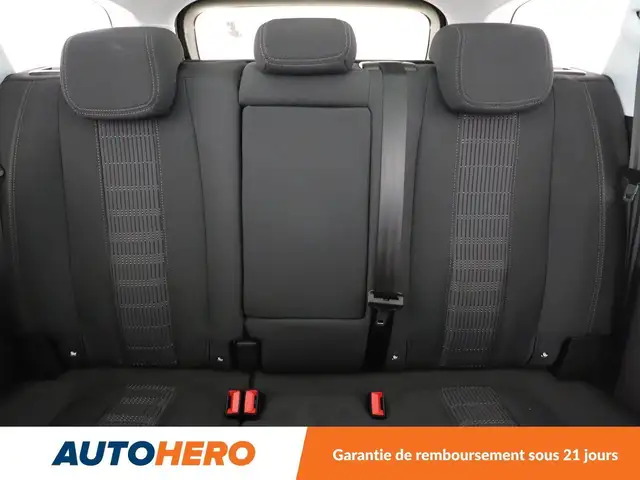 Peugeot 308 view 15