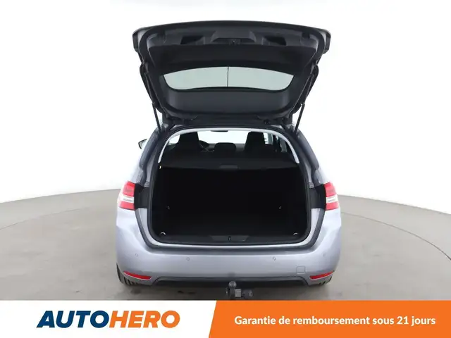 Peugeot 308 view 16