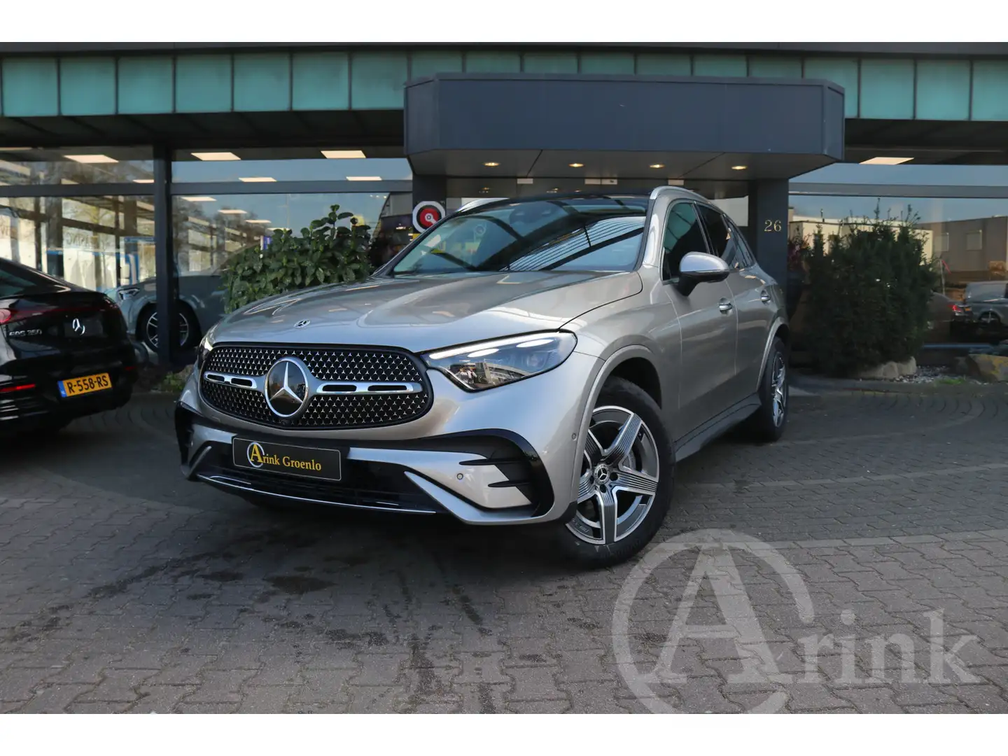 Mercedes-Benz GLC 400 400e 4MATIC AMG Line Panoramadak, Luchtvering, Rij Stříbrná - 1