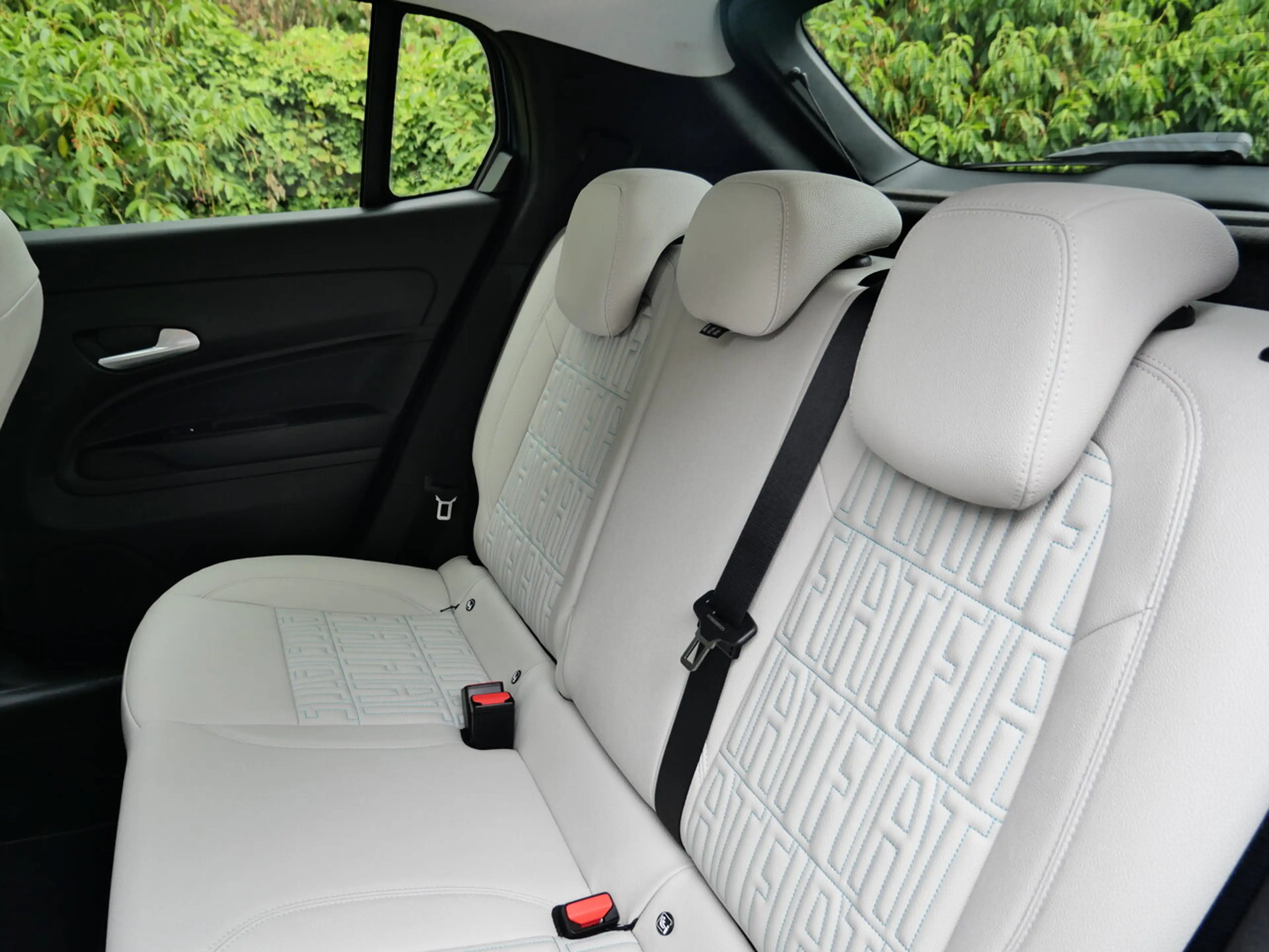 Fiat 600 La Prima Hybrid BELGISCH VOERTUIG — photo 13