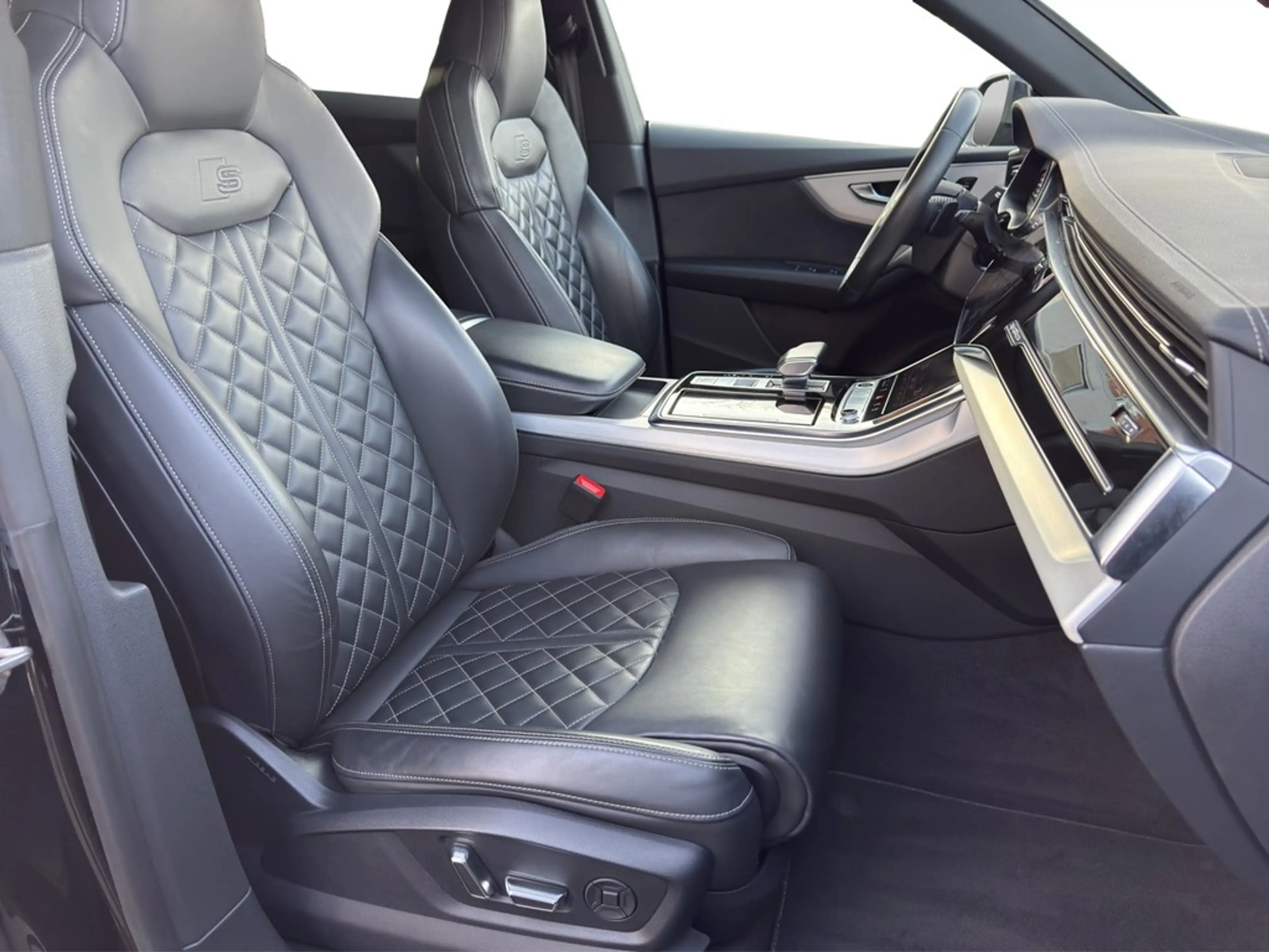 Audi Q8 55 TFSI quattro Tiptronic S line MATRIX*VIRTUAL... — photo 12